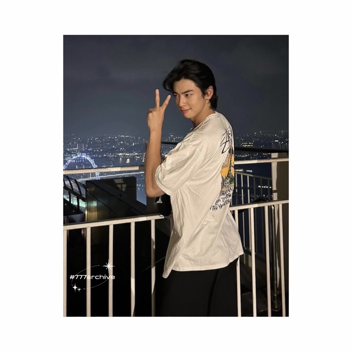Stussy Sphinx T-shirt White 착용 스타일 - 2