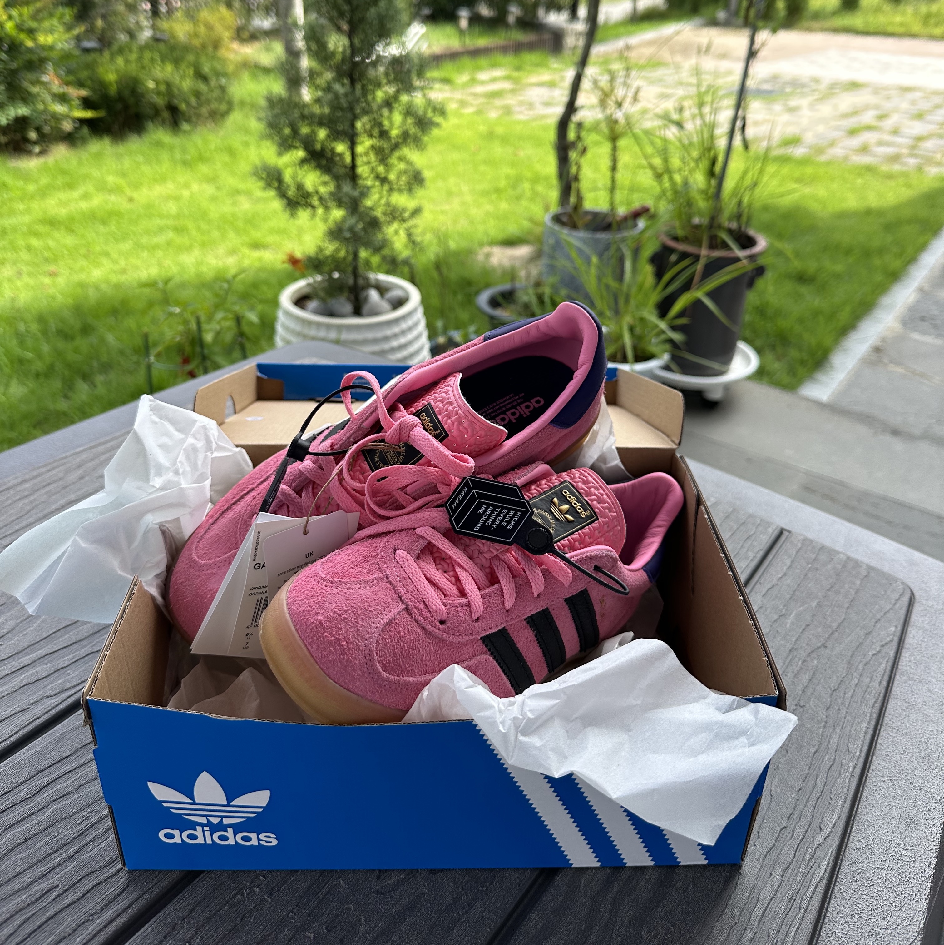 (W) Adidas Gazelle Indoor Bliss Pink 착용 스타일