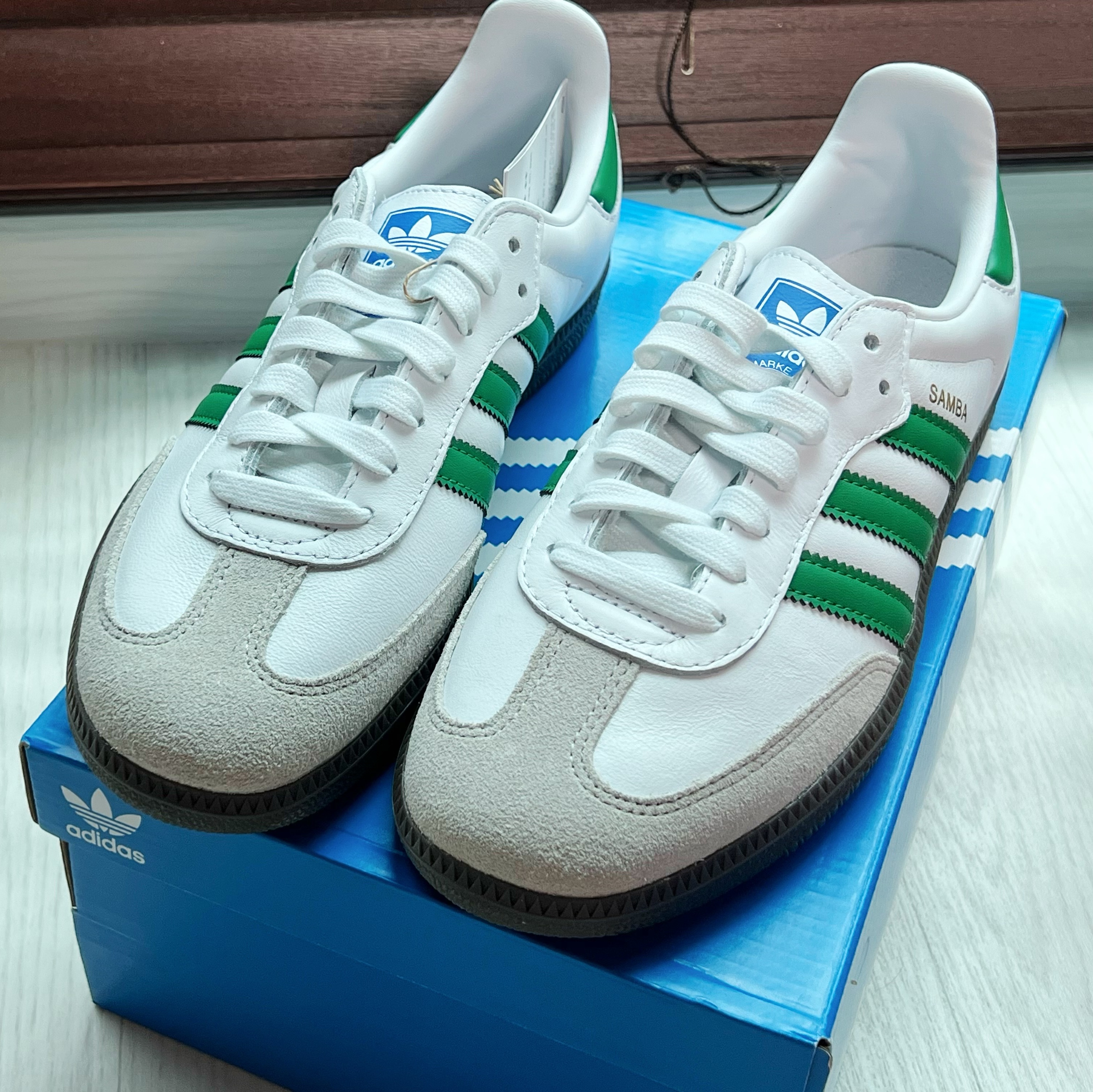 Adidas Samba OG White Green 착용 스타일 - 2