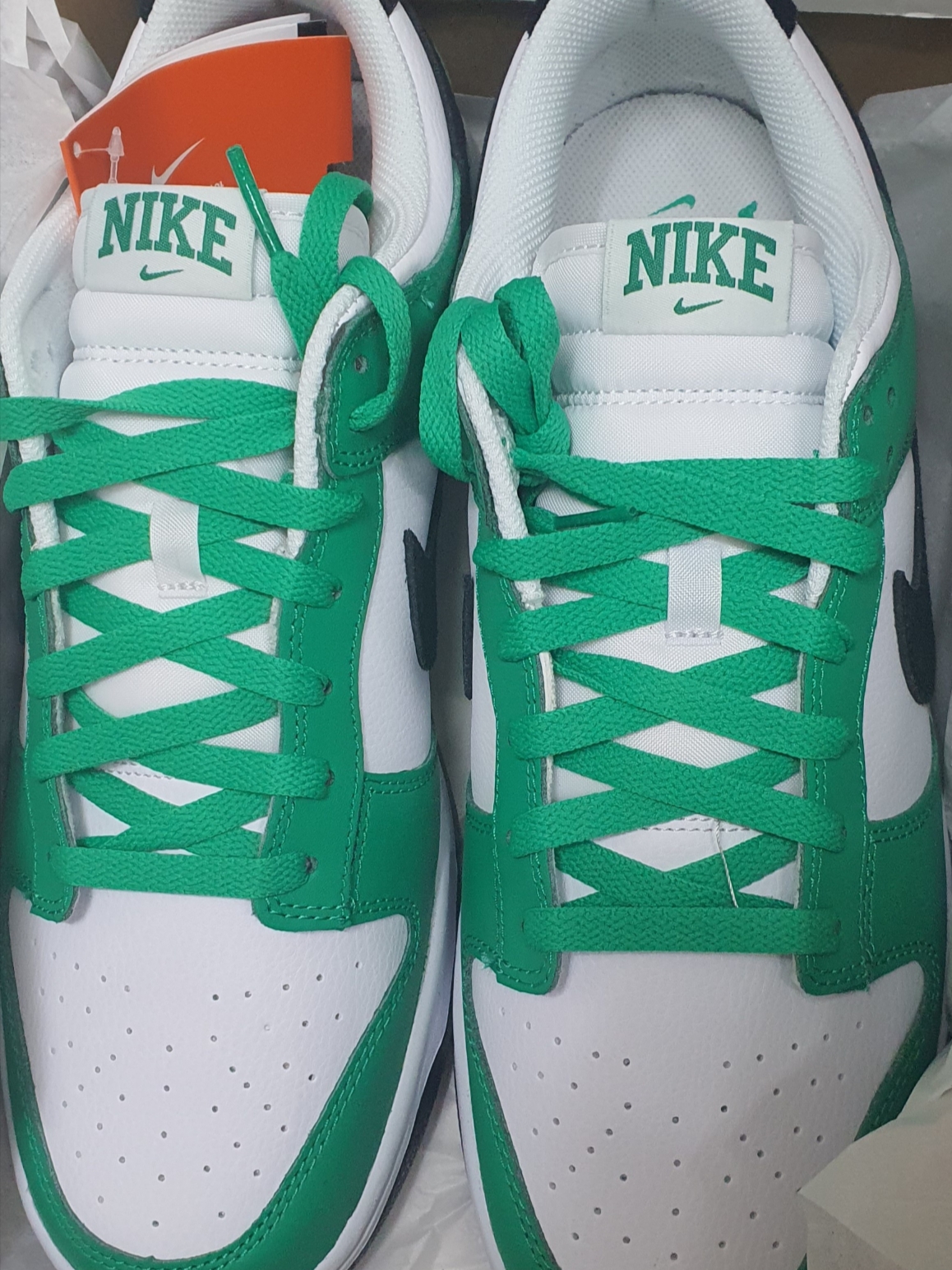Nike Dunk Low White Green 착용 스타일 - 2