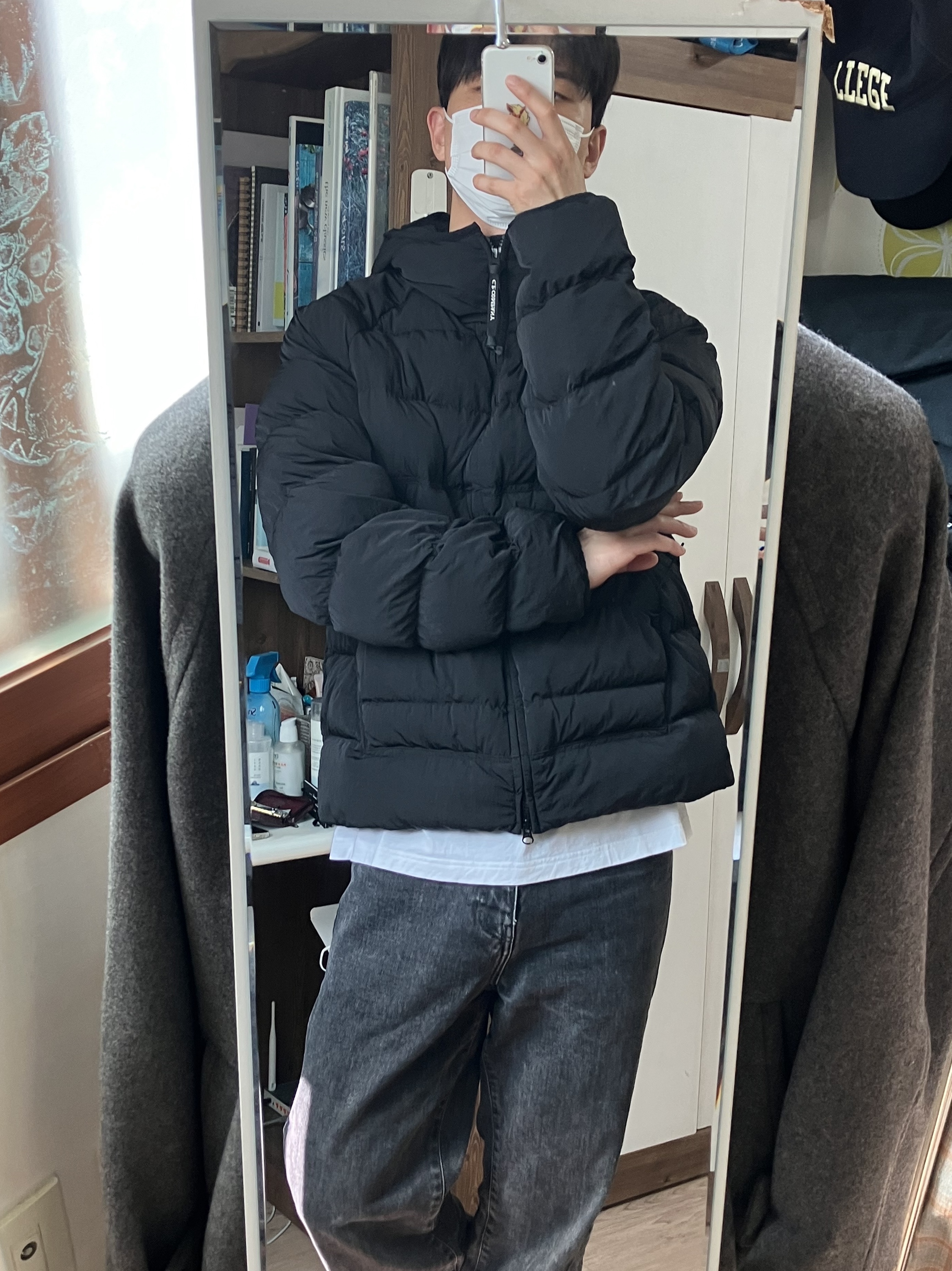 C.P. Company Eco-Chrome R Hooded Down Goggle Jacket Black - 23FW, Human Made T-Shirts White (3 Pack) 착용 스타일 - 3