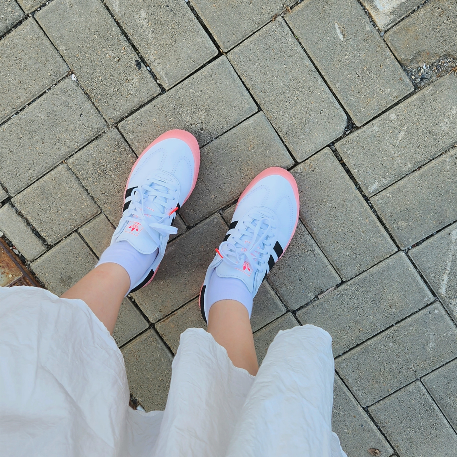 (W) Adidas Sambarose White Pink 착용 스타일
