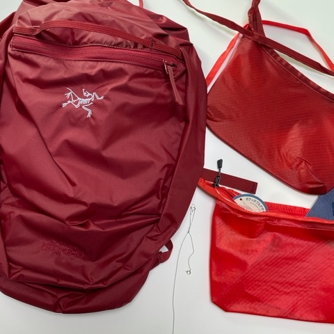 Arc'teryx Heliad 10 Backpack Bordeaux 착용 스타일 - 1