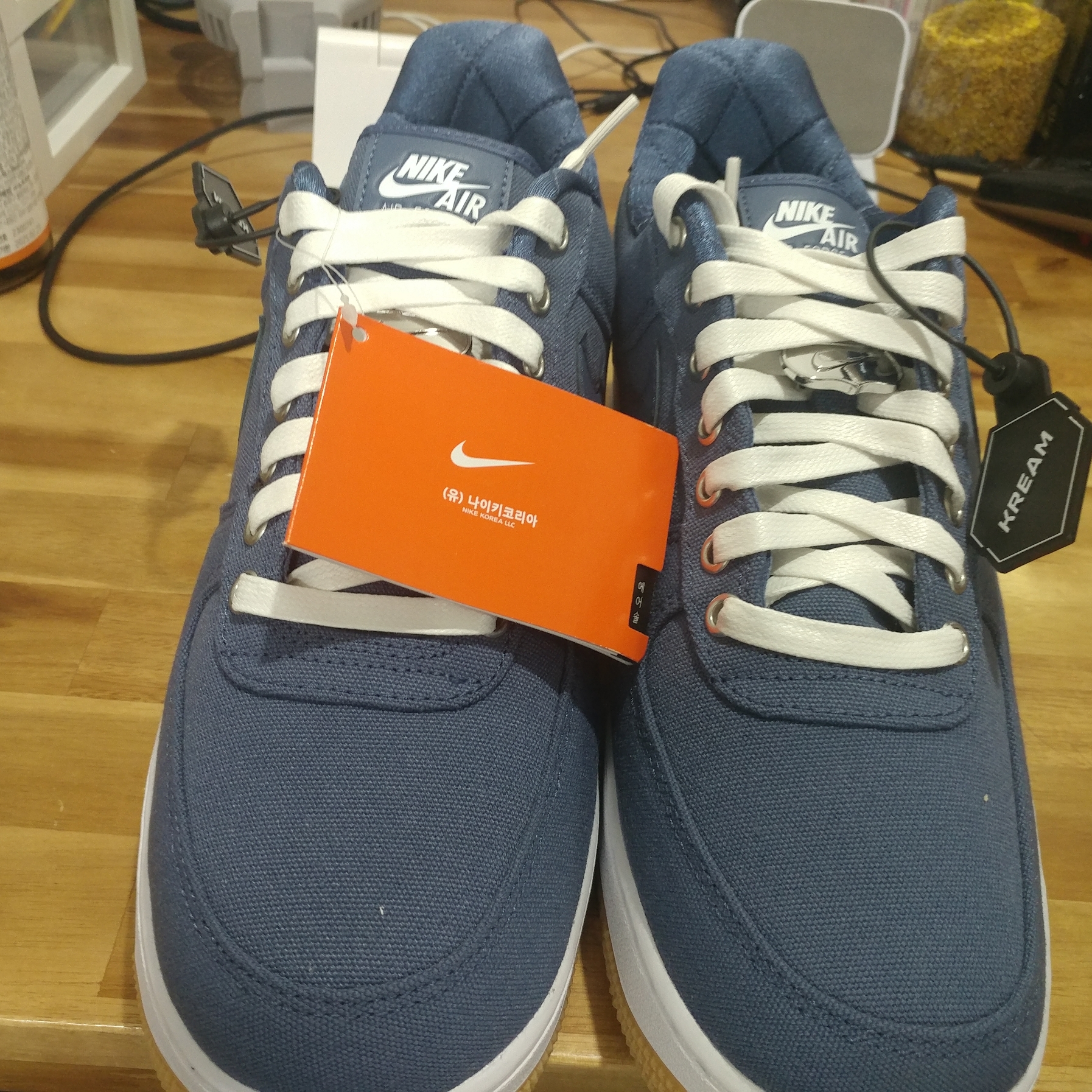 Nike Air Force 1 Low West Coast 착용 스타일