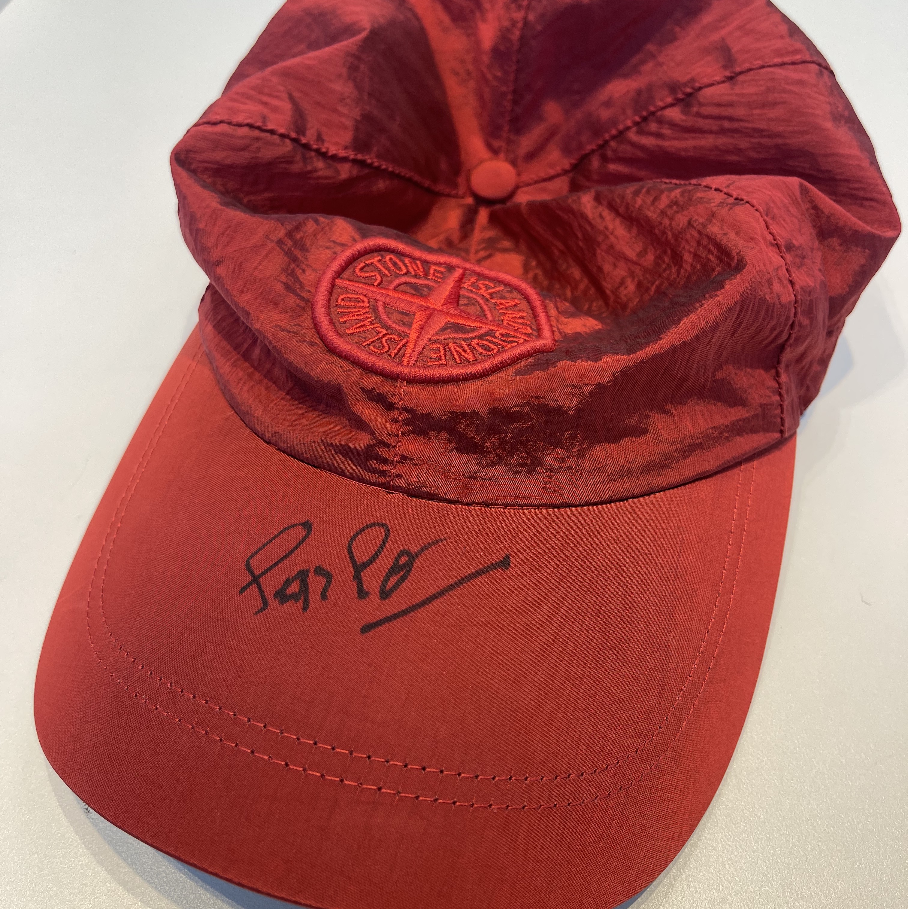 Stone Island 99576 Nylon Metal 6-Panel Cap Cyclamen - 22SS 착용 스타일 - 1