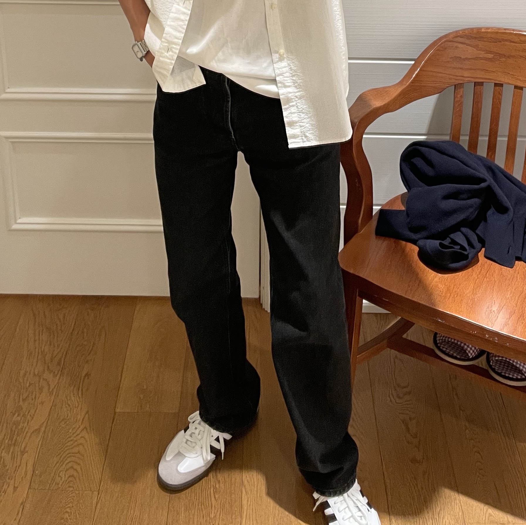 Adidas Samba OG Cloud White 착용 스타일