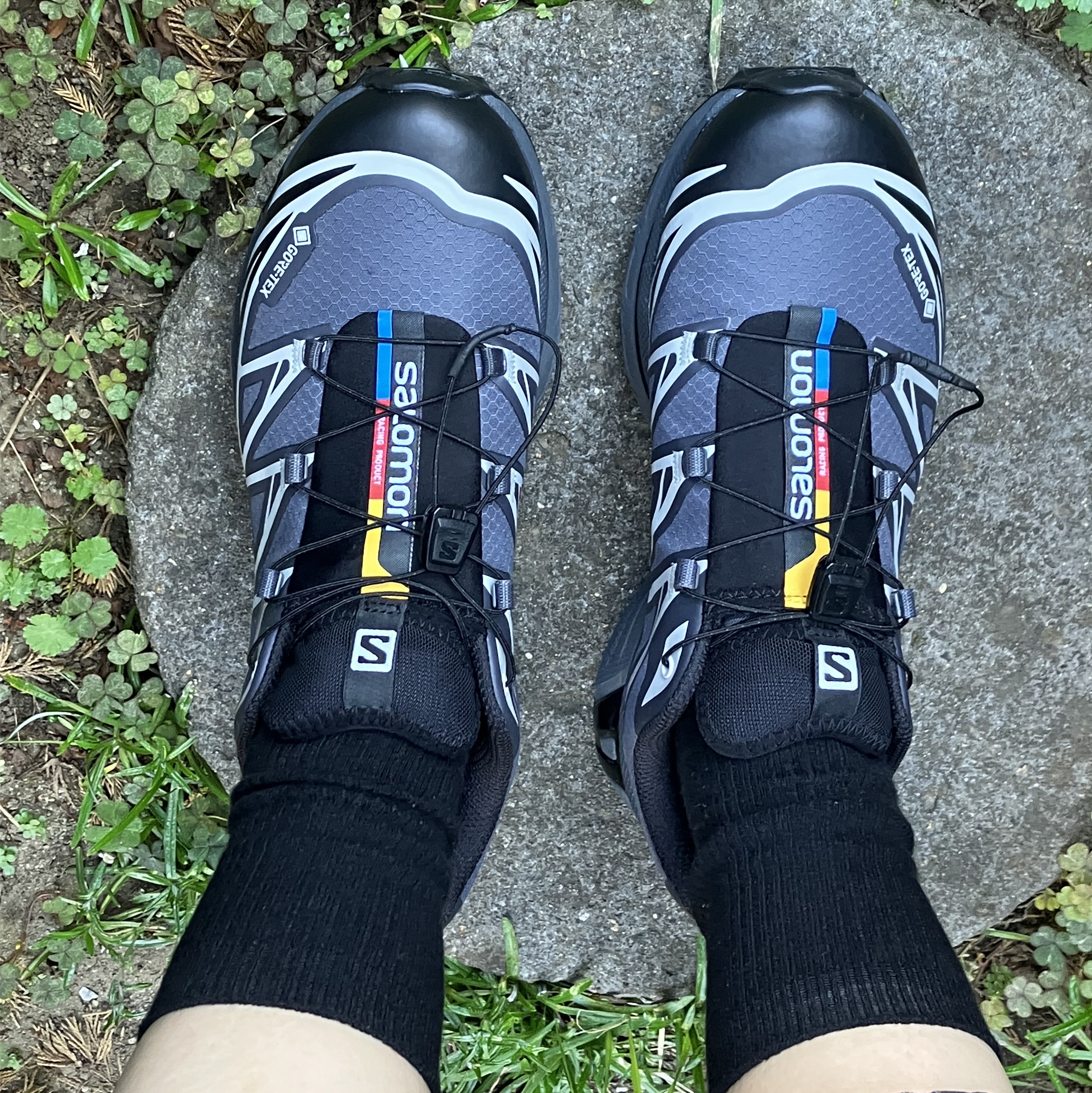 Salomon XT-6 Gore-Tex Black Ebony 착용 스타일
