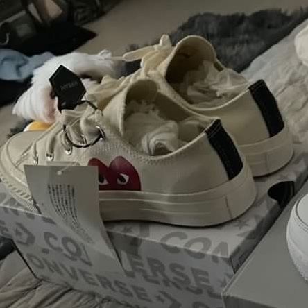 Converse x Play Comme des Garcons Chuck 70 Ox White 착용 스타일