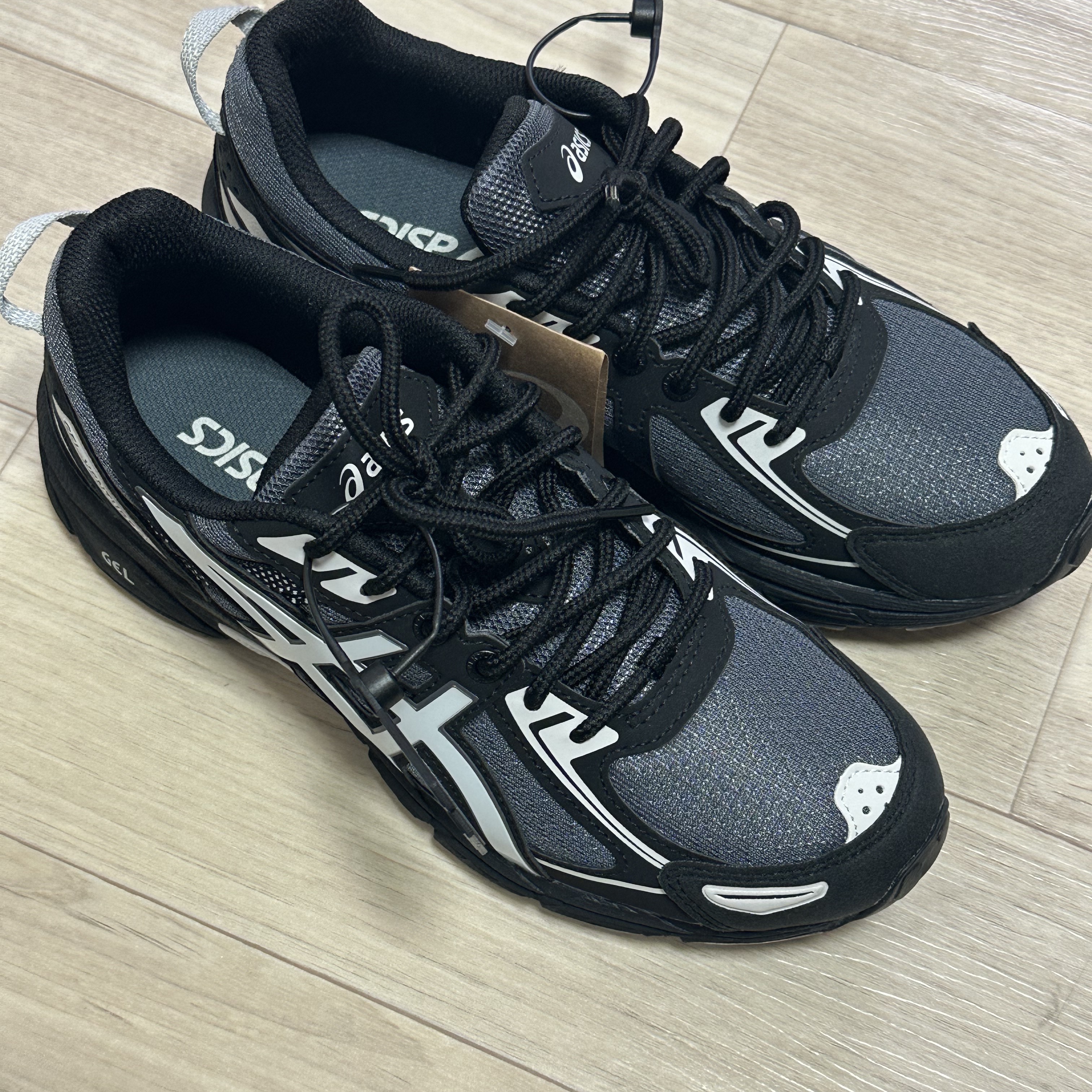 Asics Gel-Venture 6 Carrier Grey 착용 스타일 - 2