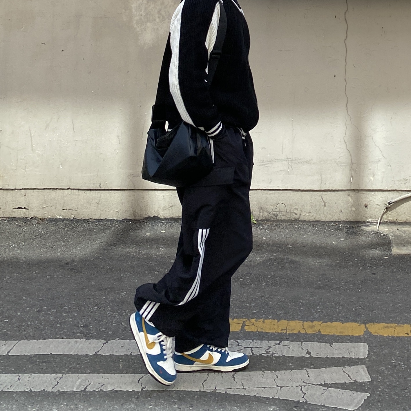 Nike x Kasina Dunk Low 80's Bus 착용 스타일 - 4