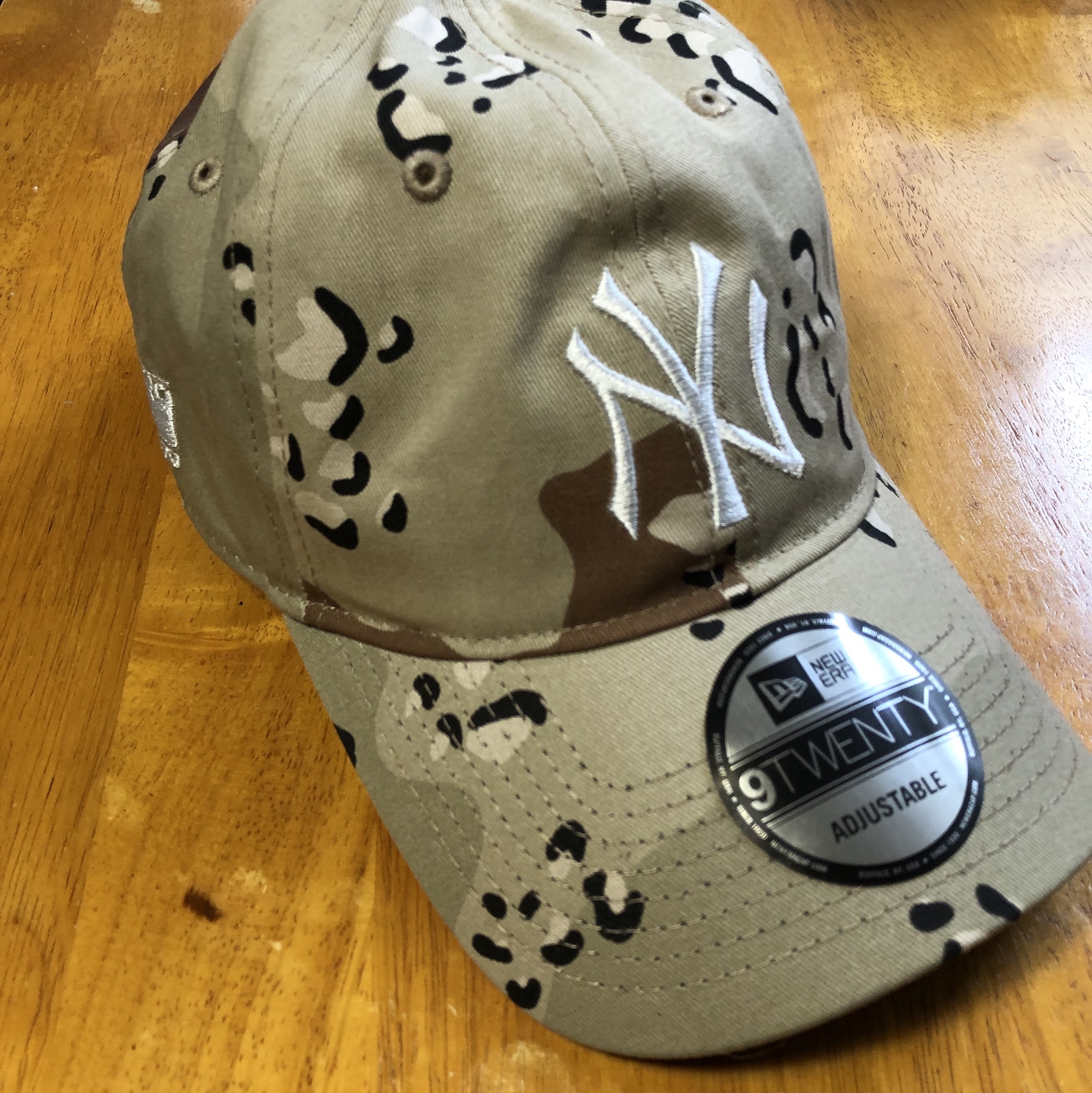 Thisisneverthat x New Era x MLB New York Yankees Unstructured Ball Cap Six Day Camo 착용 스타일 - 1
