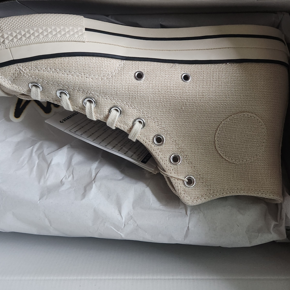 Converse x Stussy Chuck 70 High Natural Ivory 착용 스타일 - 4