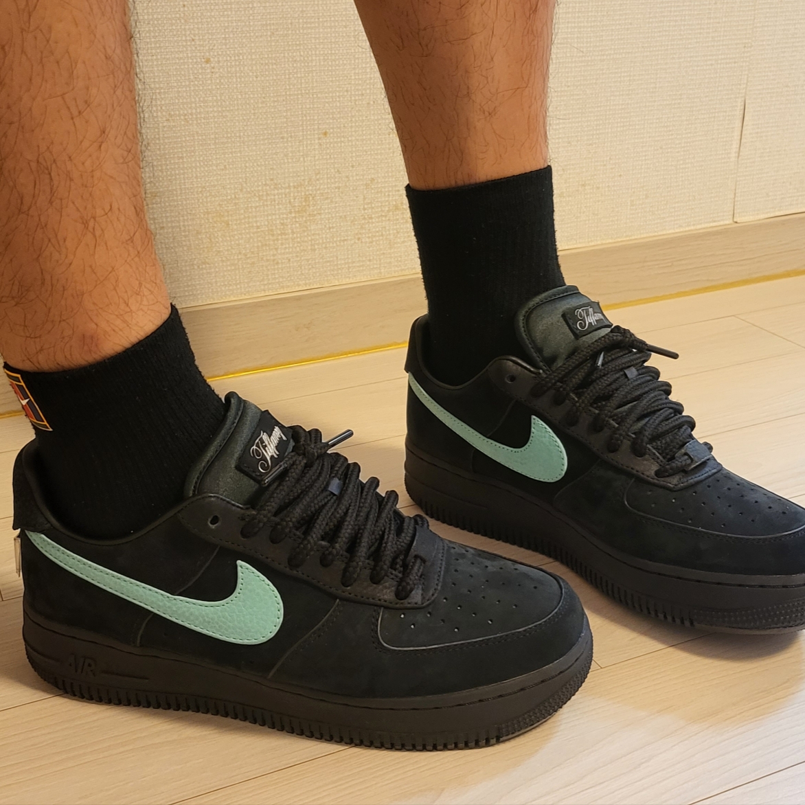 Nike x Tiffany & Co. Air Force 1 Low SP 1837 착용 스타일 - 2