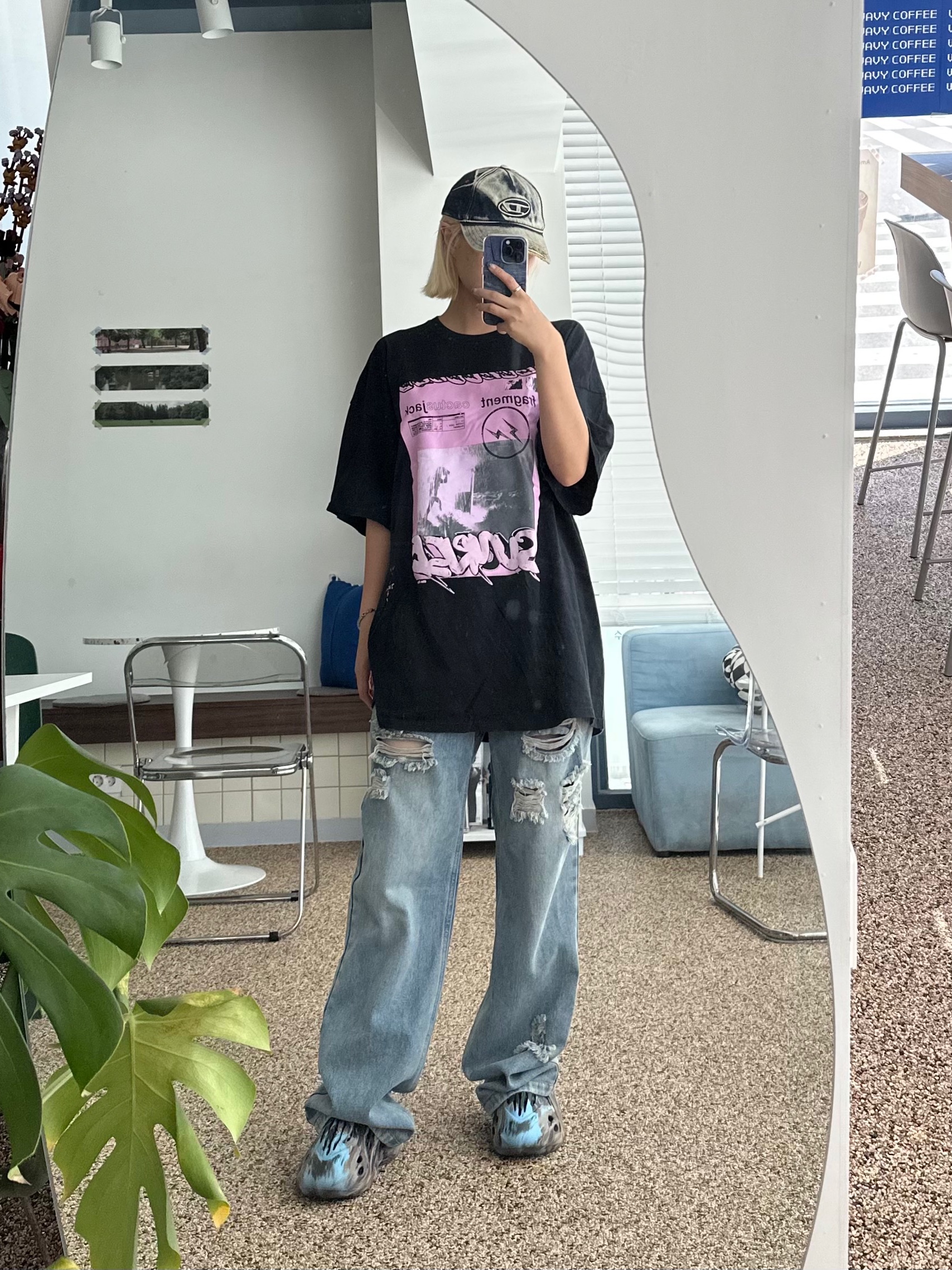 Diesel C-Seymon Treated Denim Baseball Cap Blue White, Adidas Yeezy Foam RNNR MX Cinder 착용 스타일