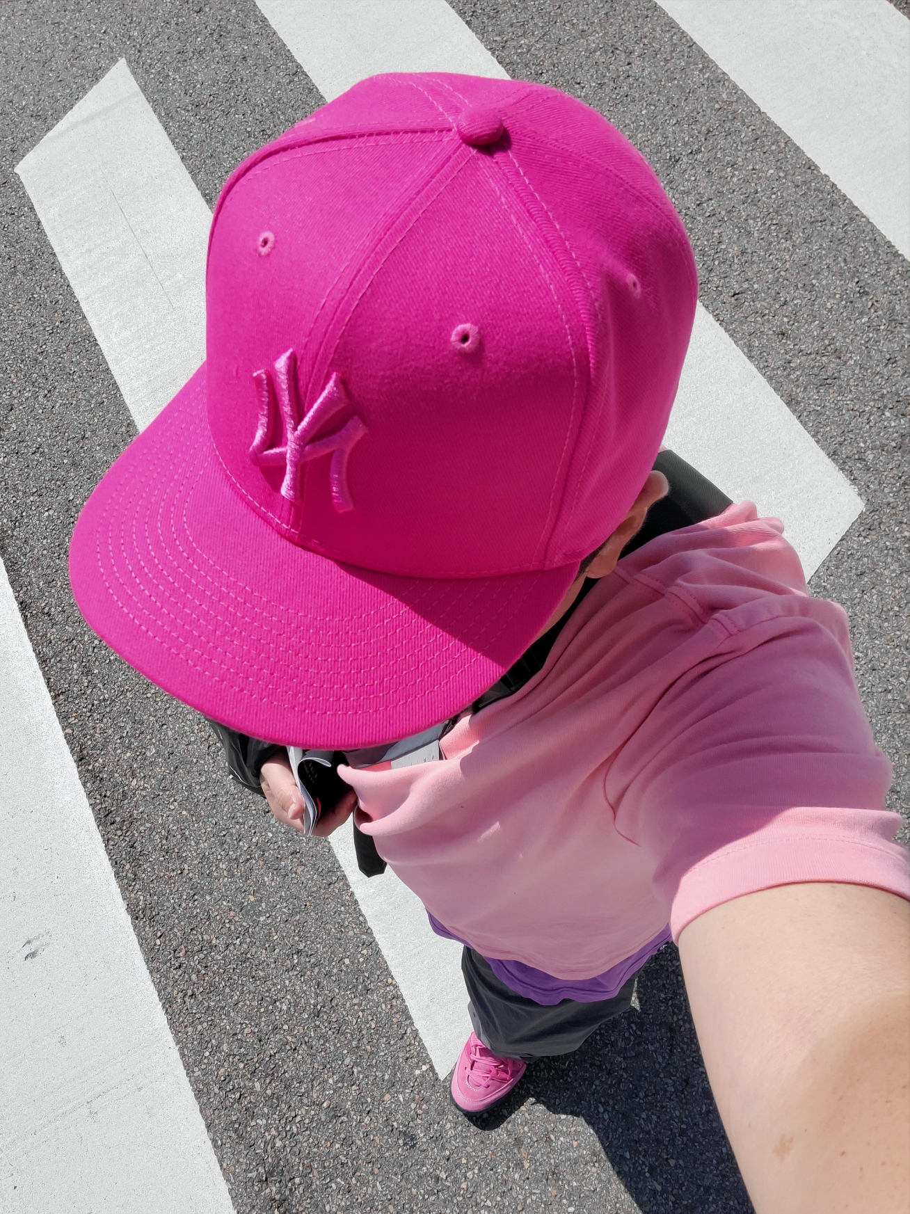 (W) Adidas Adimatic Pink Fusion 착용 스타일