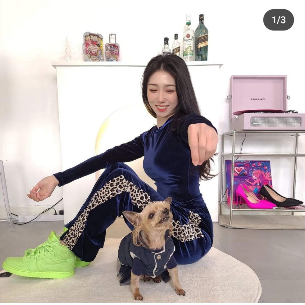 (W) Jordan 1 x Billie Eilish KO SP Lime Green 착용 스타일