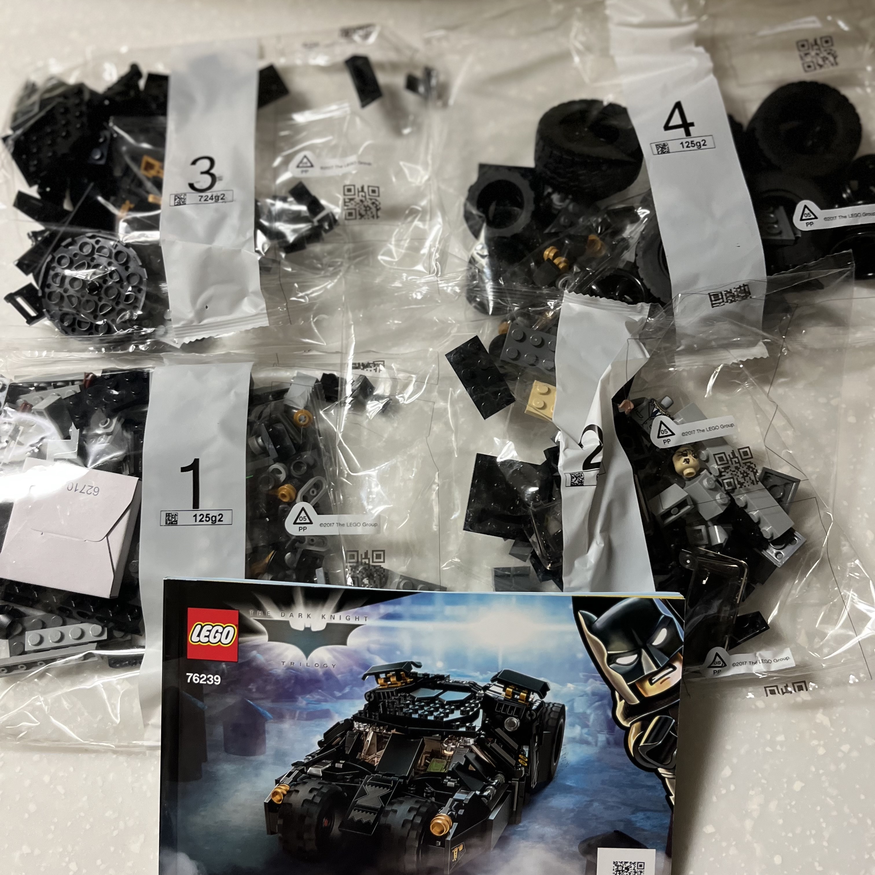 Lego DC Comics Batman Batmobile Tumbler: Scarecrow Showdown 착용 스타일