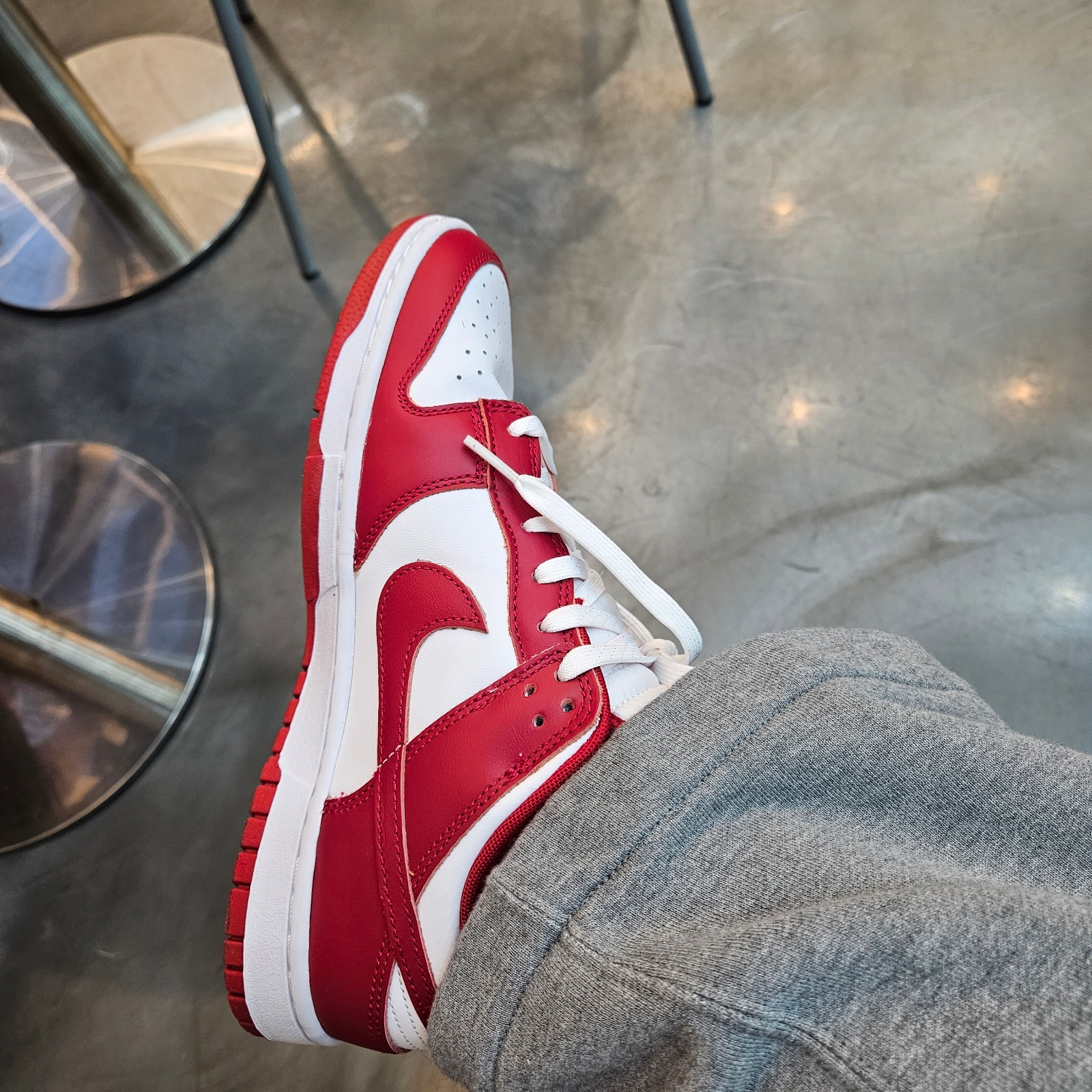 Nike Dunk Low Retro Gym Red 착용 스타일 - 3