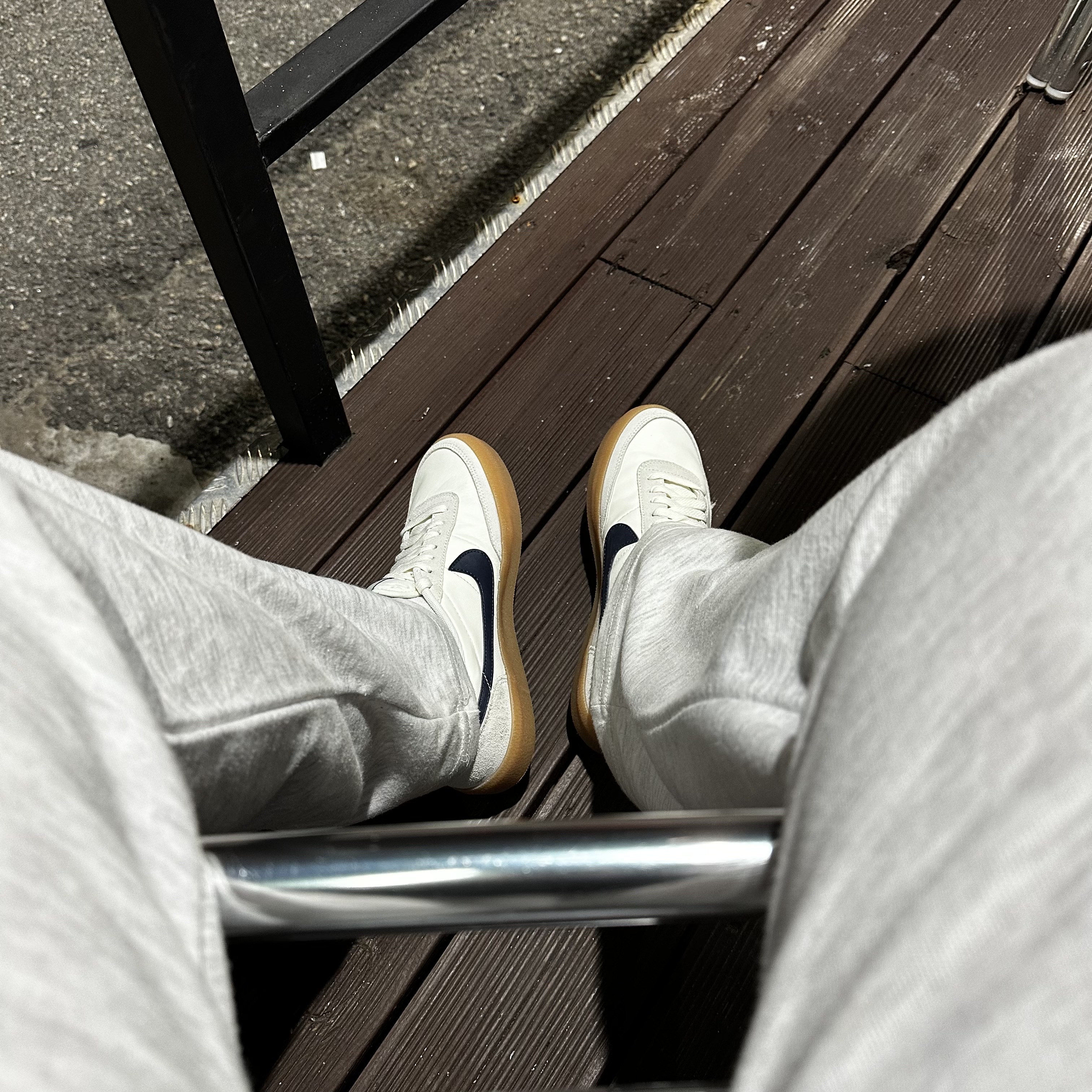 Nike x J.Crew Killshot 2 Sail Midnight Navy 착용 스타일