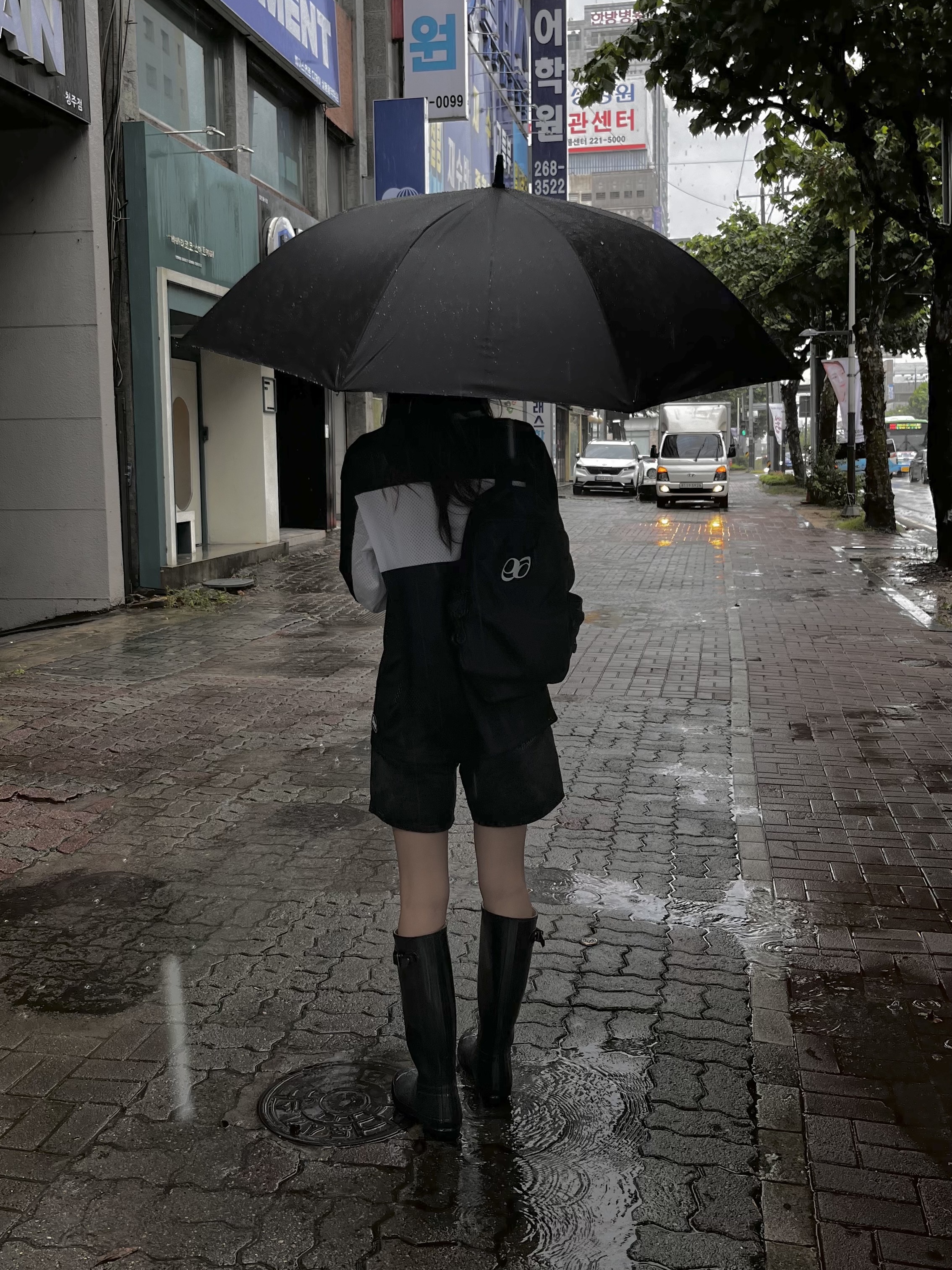 Deus Ex Machina Saber Moto Jersey Black, (W) Hunter Original Tall Rain Boots Black 착용 스타일 - 1