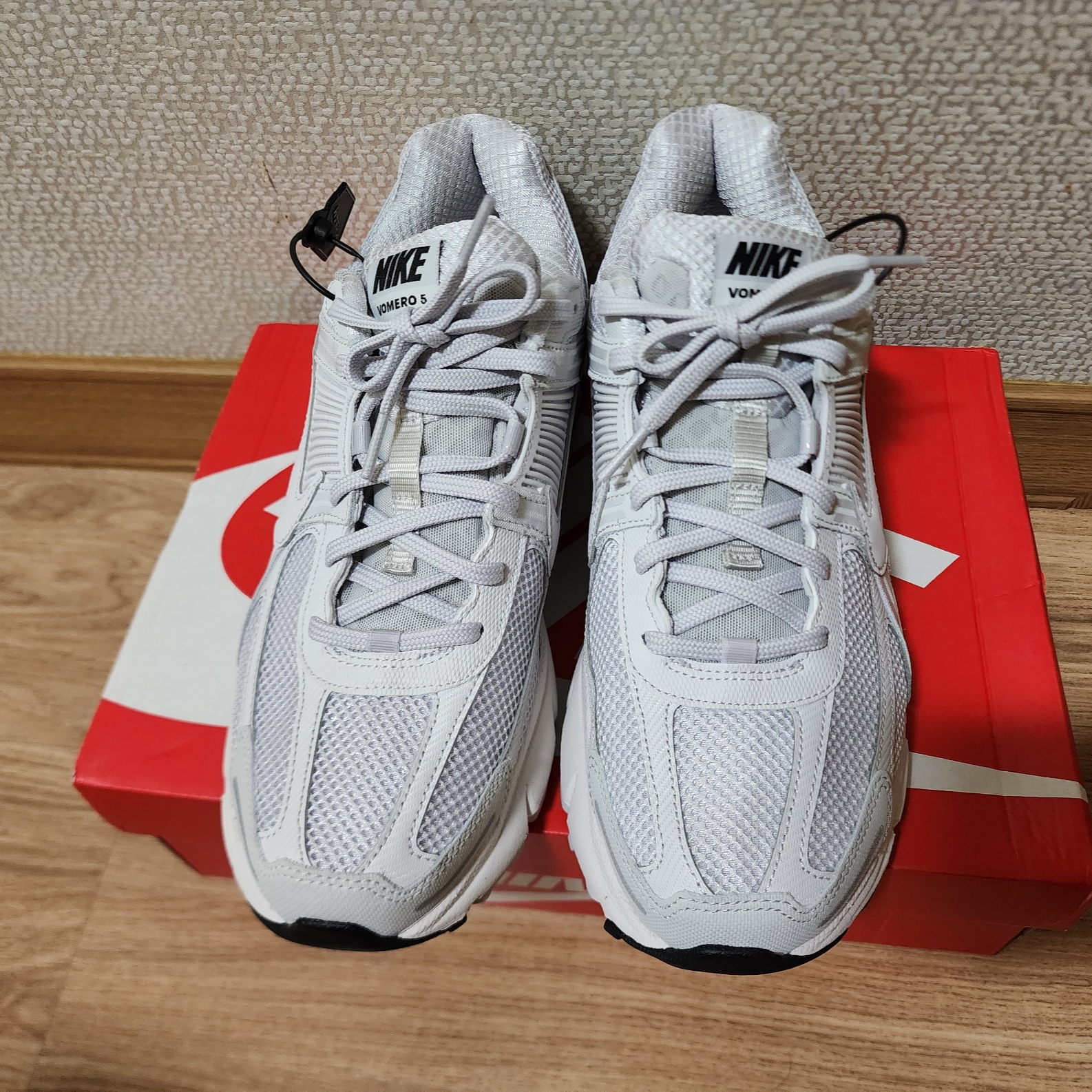 Nike Zoom Vomero 5 SP Vast Grey 2023 착용 스타일 - 2