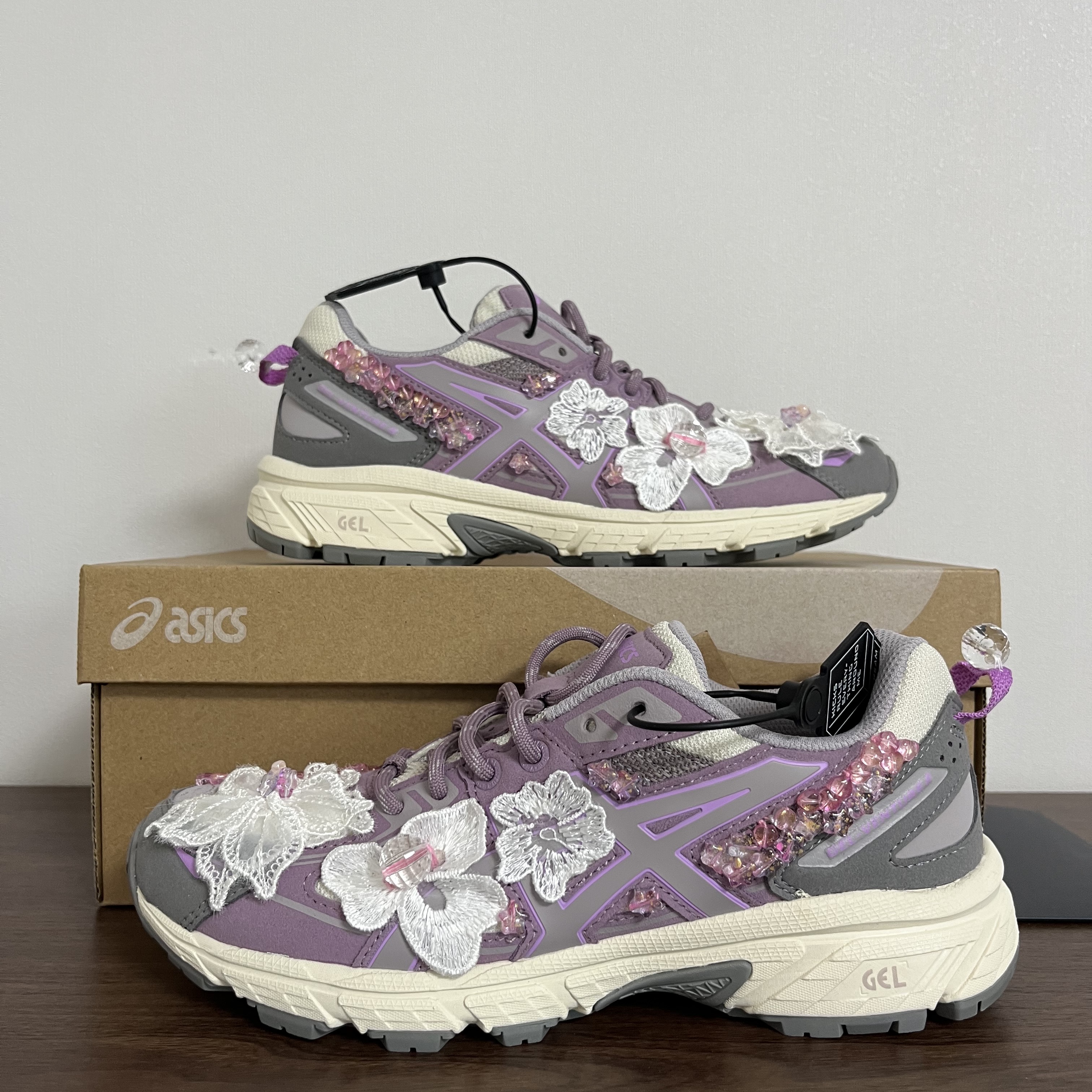(W) Asics Gel-Venture 6 SPS Birch Haze 착용 스타일 - 1