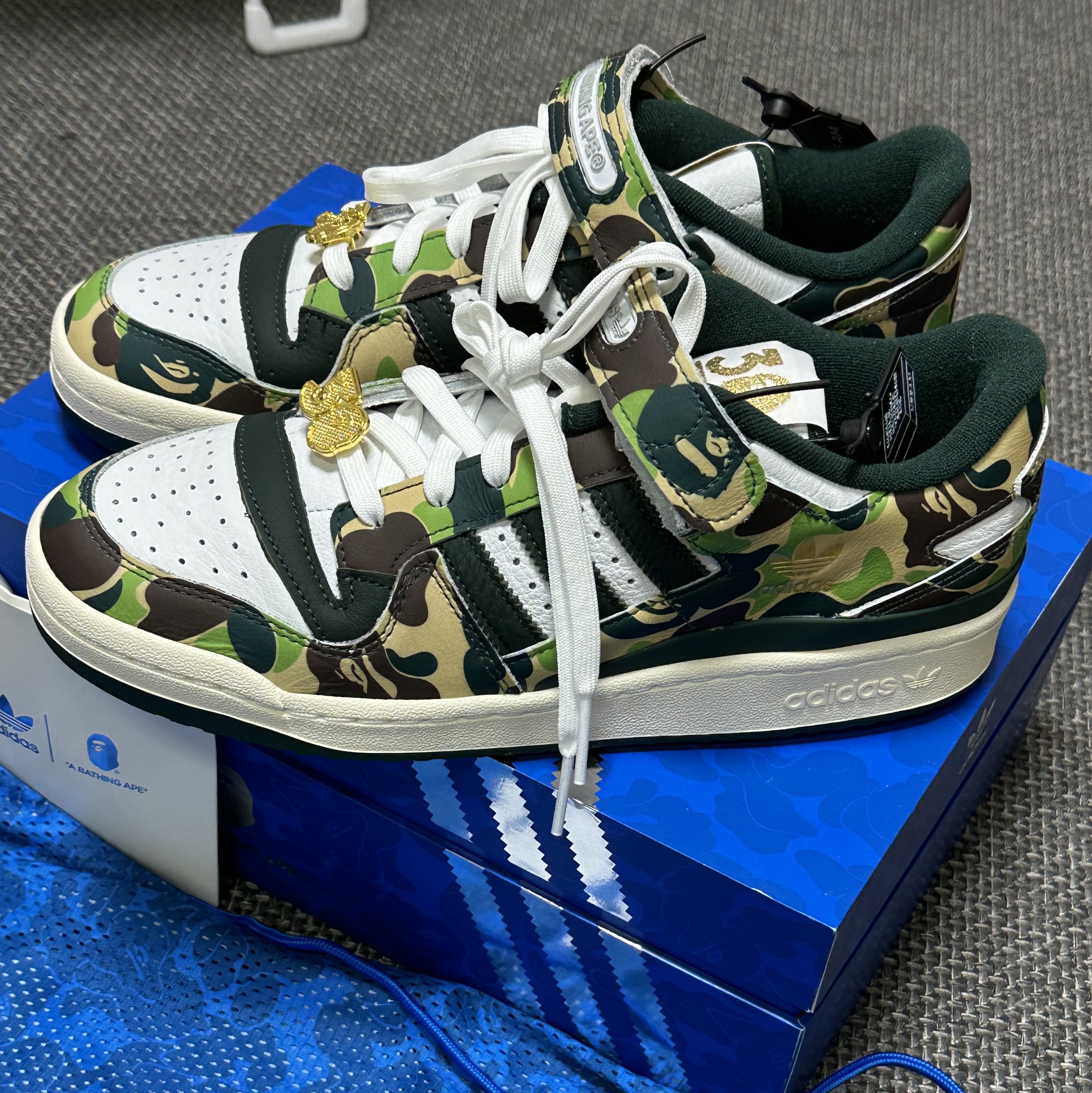 Adidas x BAPE Forum 84 Low Green Camo 착용 스타일 - 2