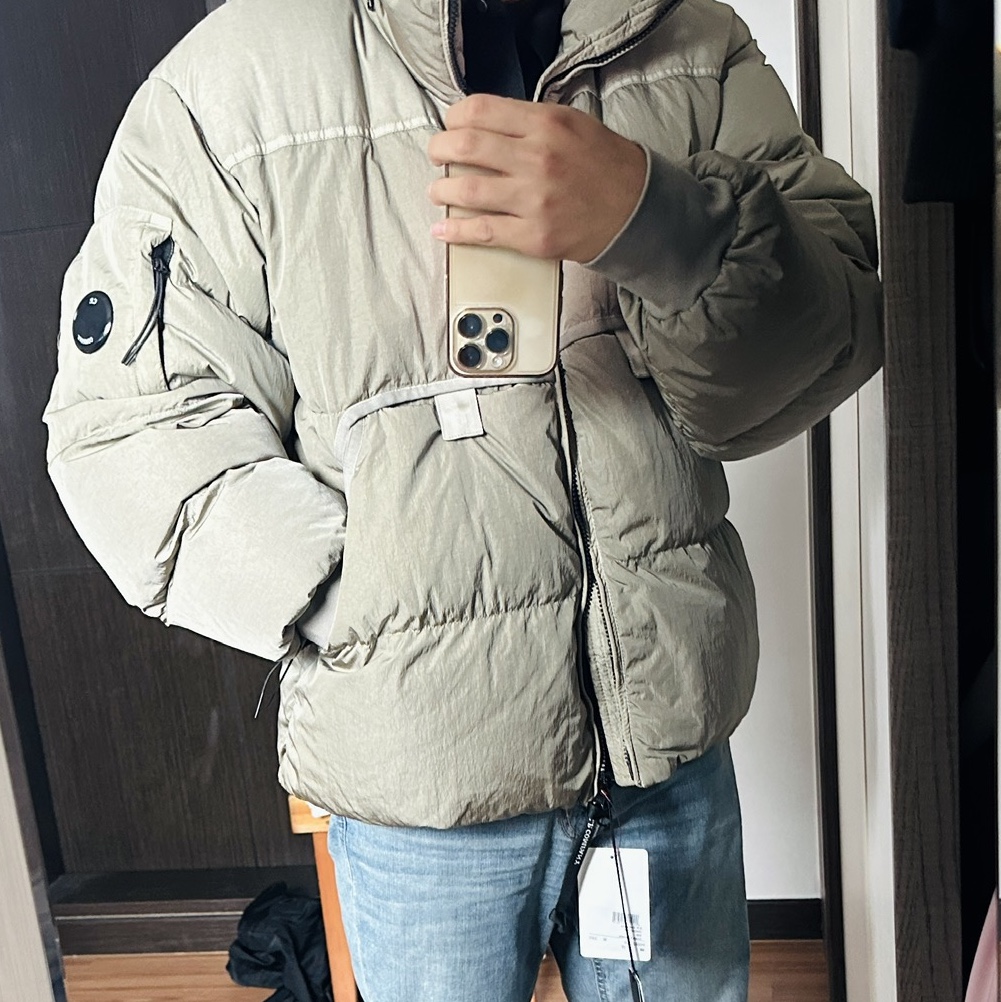 C.P. Company Eco-Chrome R Mixed Down Jacket Ivy Green - 23FW 착용 스타일 - 3