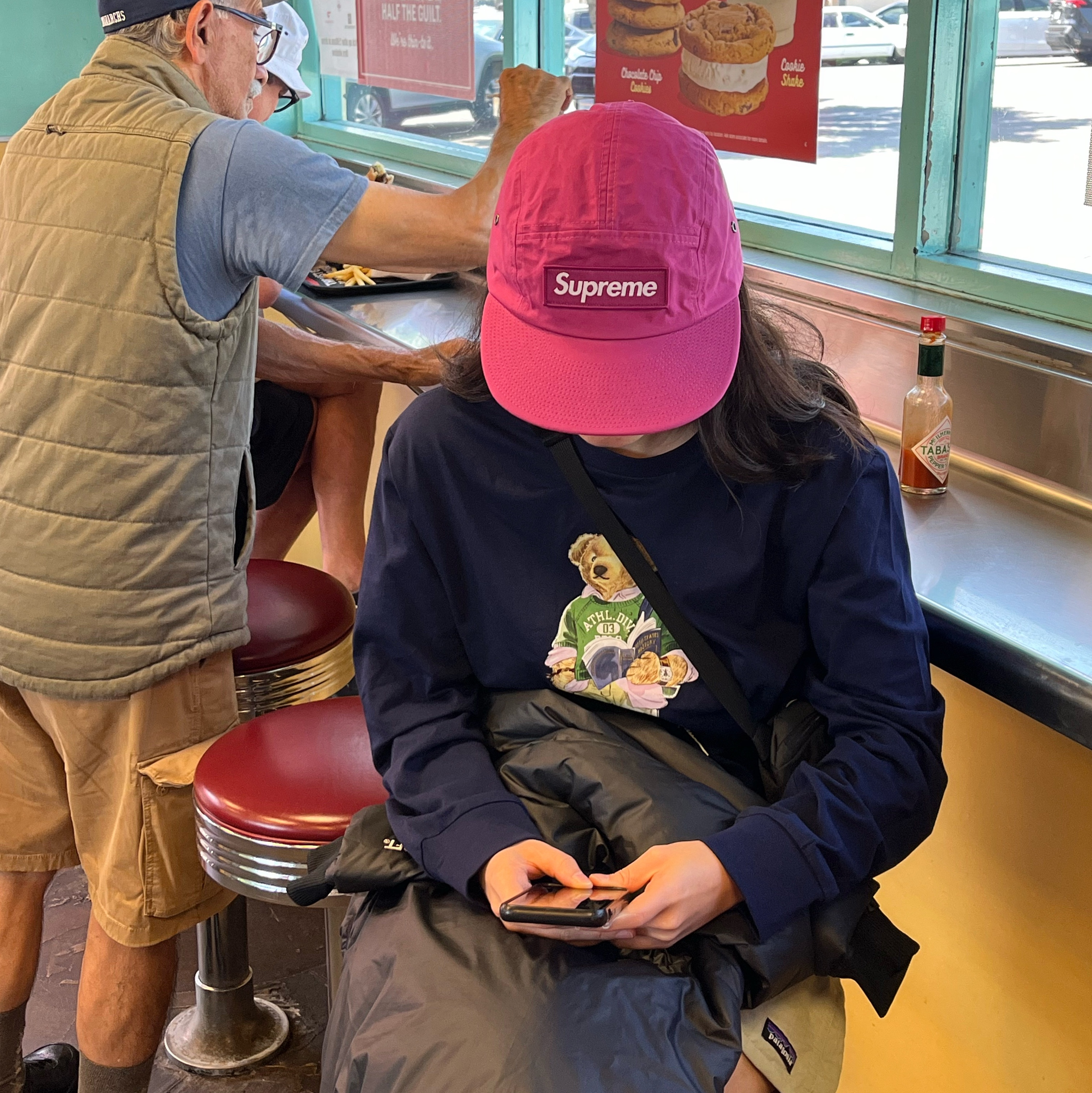Supreme Waxed Cotton Camp Cap Magenta - 23FW 착용 스타일