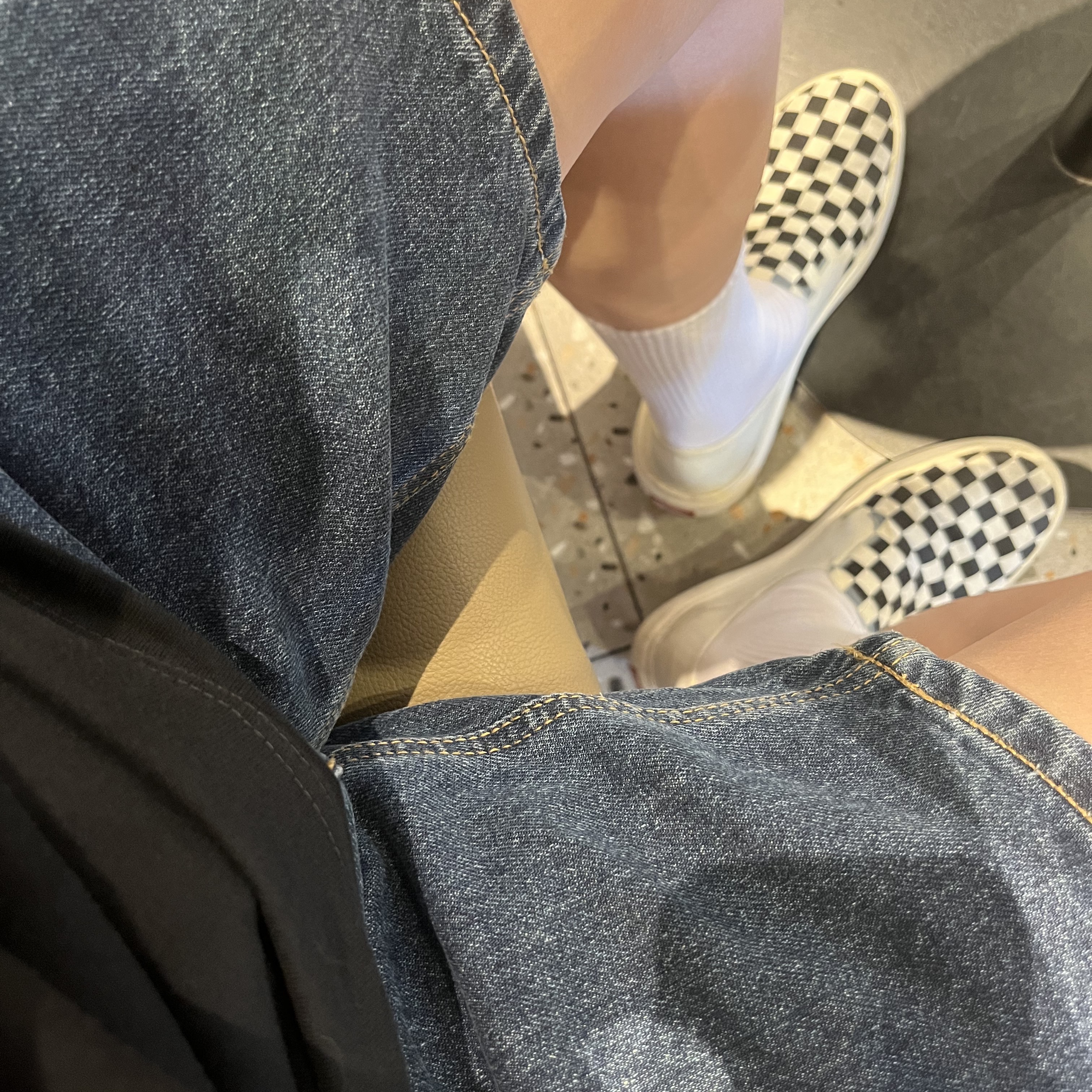 Vans Checkerboard Comfycush One Marshmallow 착용 스타일