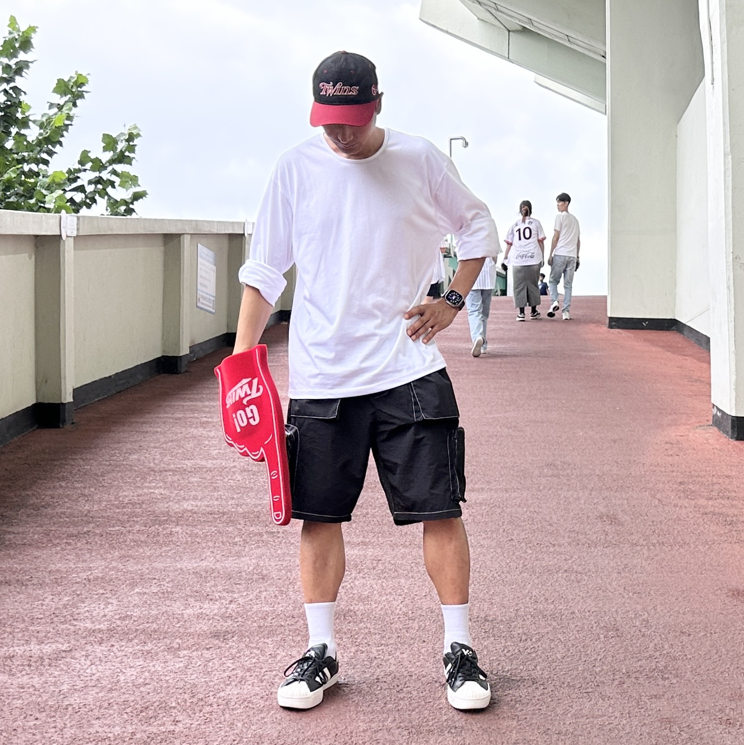 Y-3 Yohji Star Black White 착용 스타일 - 3