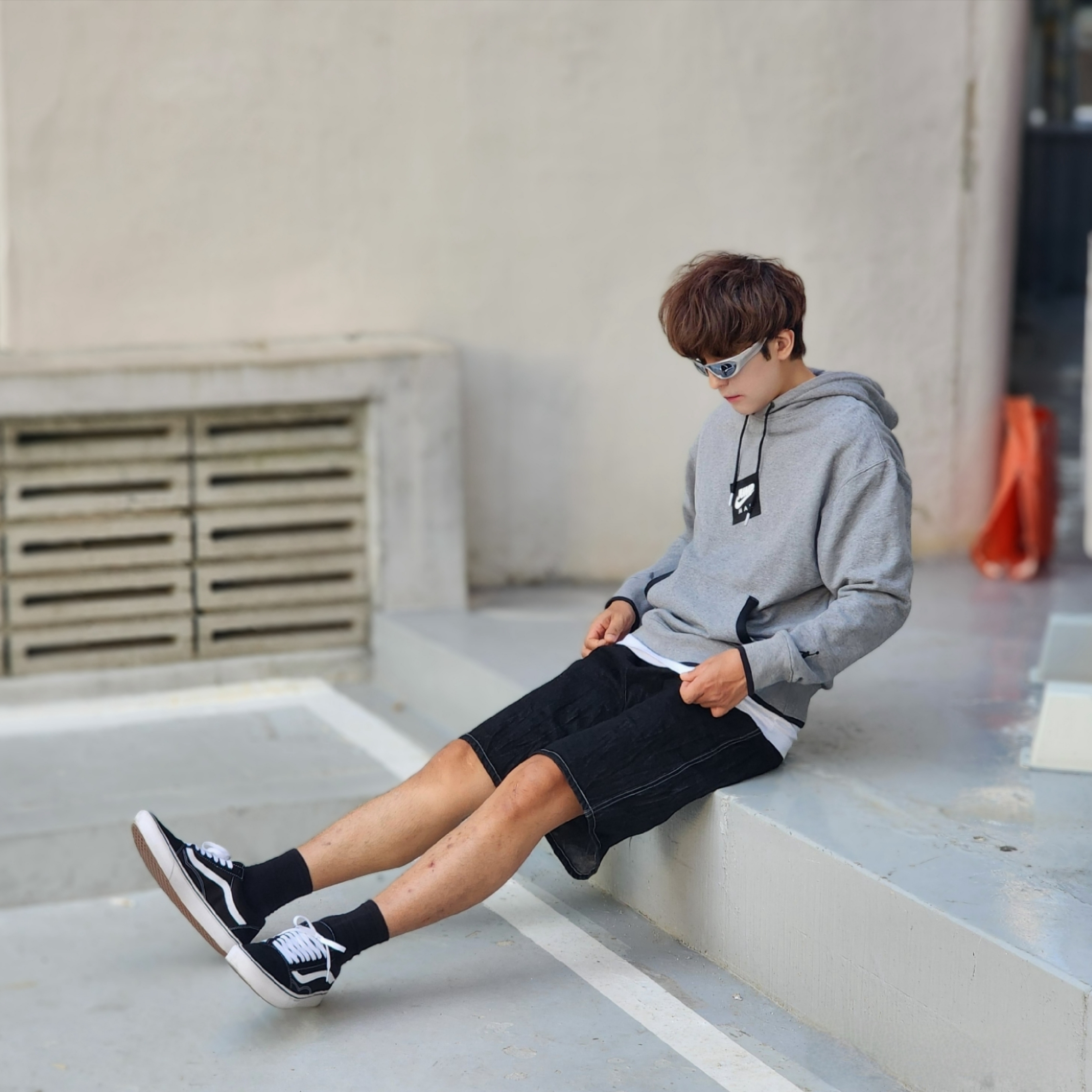 Vans ComfyCush Old Skool Black True white 착용 스타일 - 2