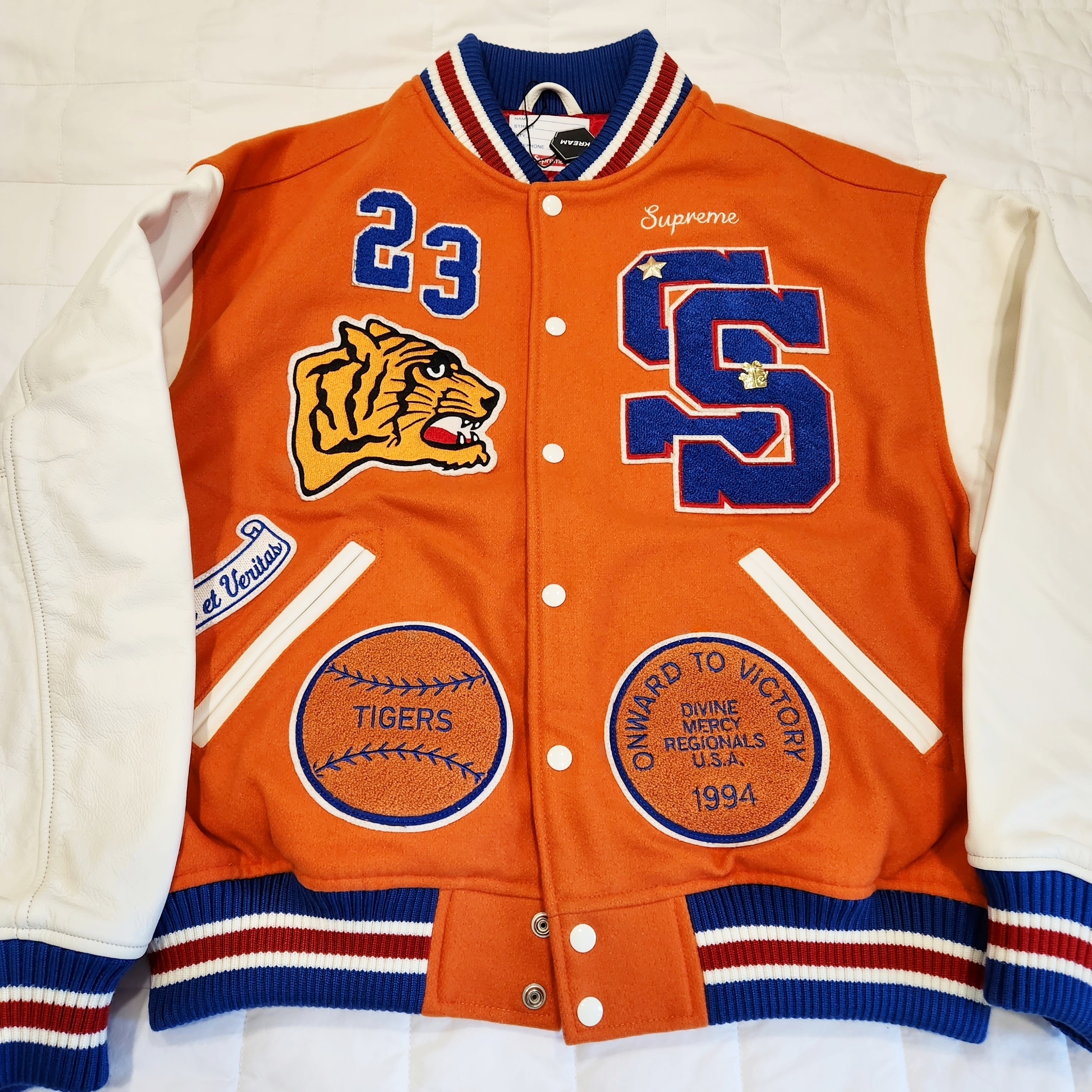 Supreme Tiger Varsity Jacket Orange - 23FW 착용 스타일