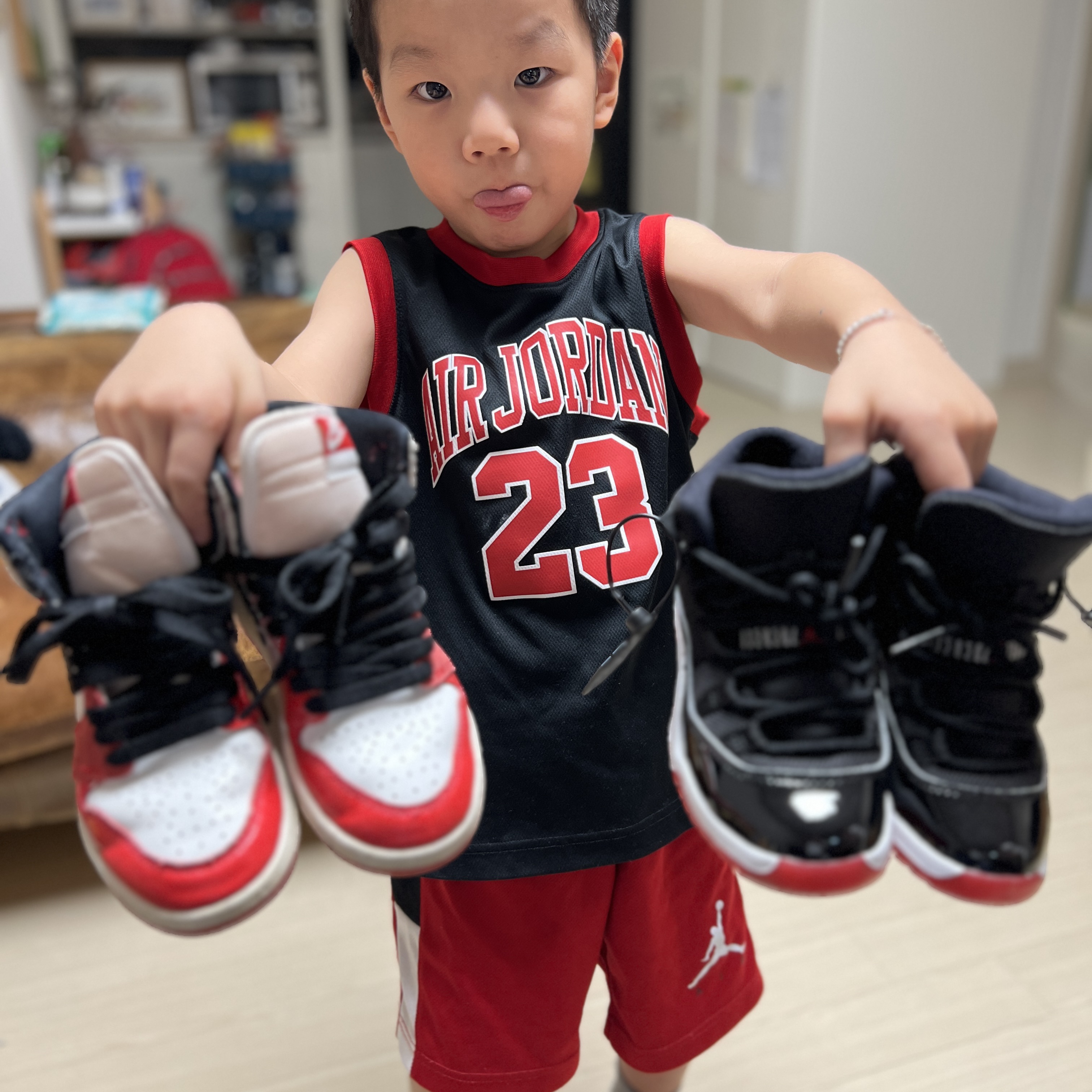 (PS) Jordan 11 Retro Bred 2019, (PS) Jordan 1 Retro High Spider-Man Next Chapter 착용 스타일 - 3