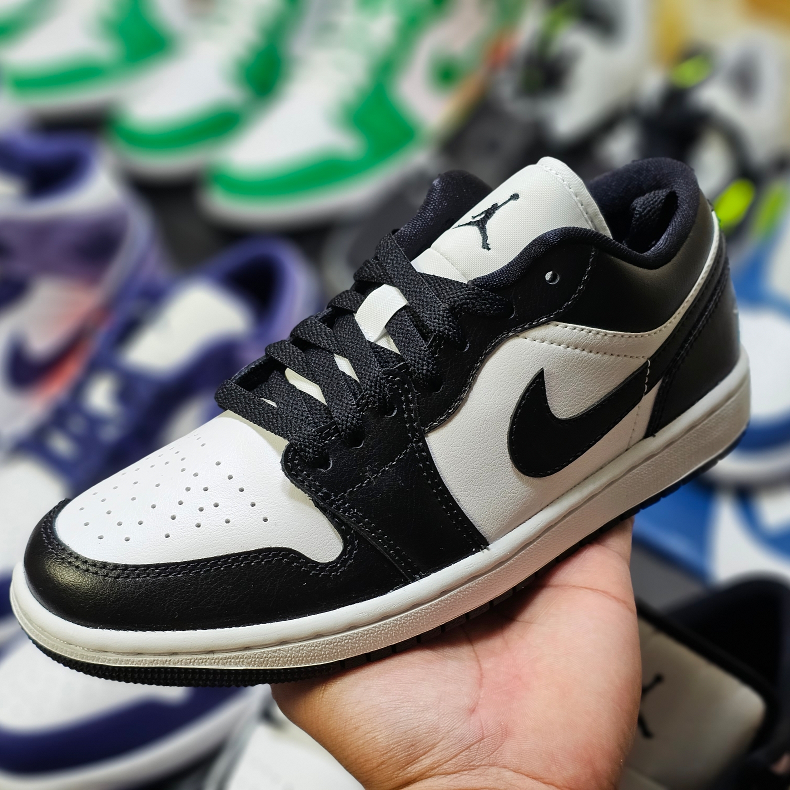 (W) Jordan 1 Low Black and White 착용 스타일 - 1