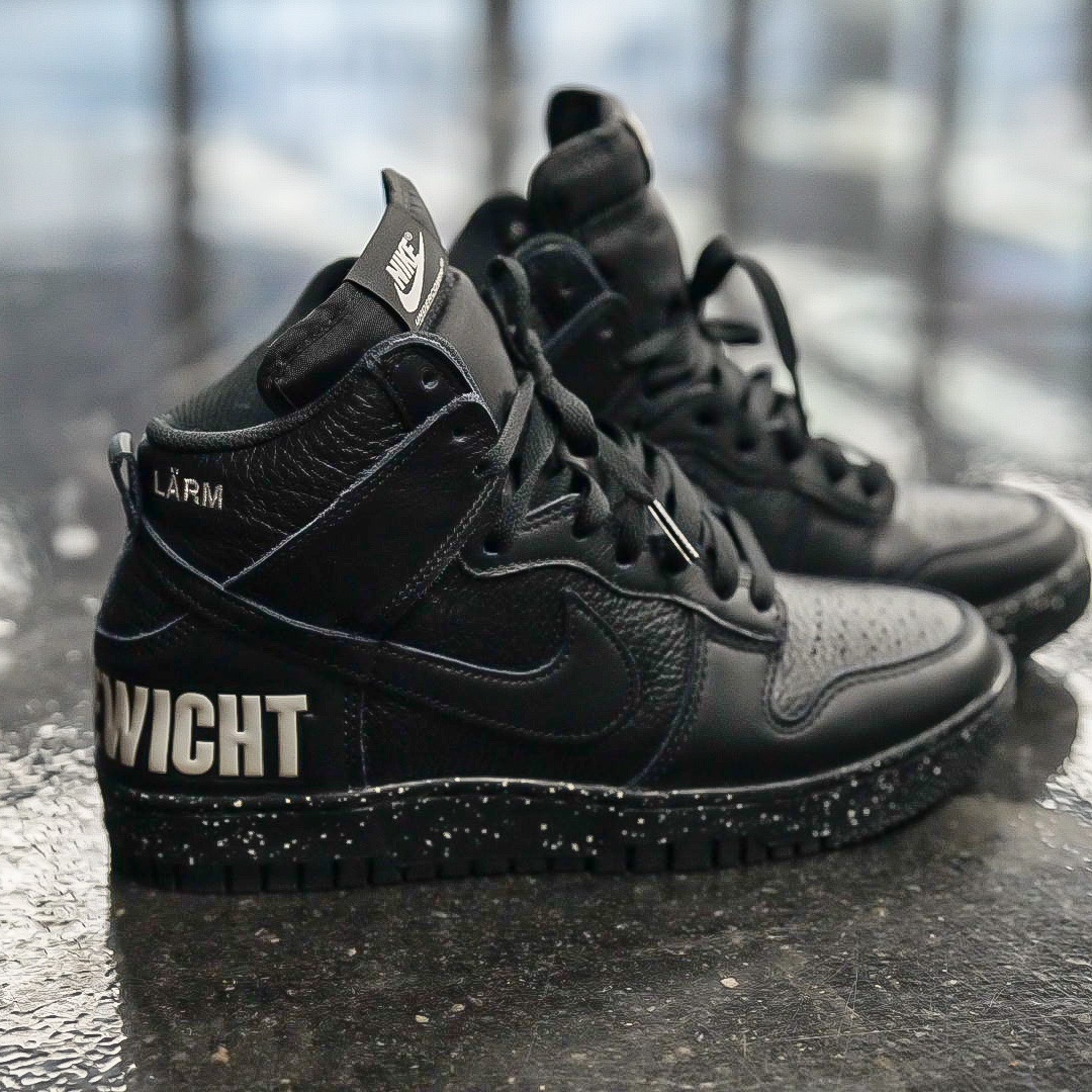 Nike x Undercover Dunk High 1985 Black 착용 스타일 - 1