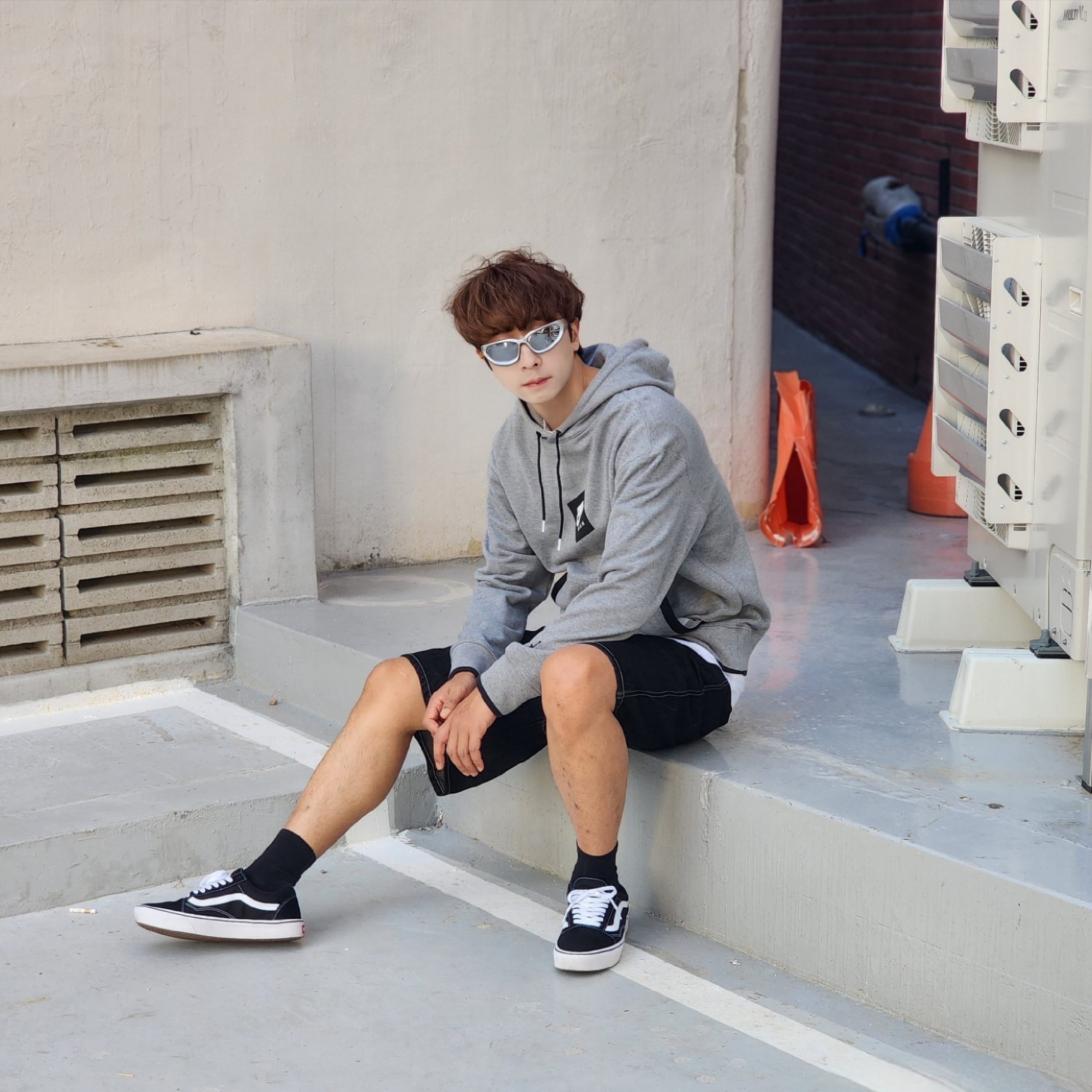 Vans ComfyCush Old Skool Black True white 착용 스타일 - 1