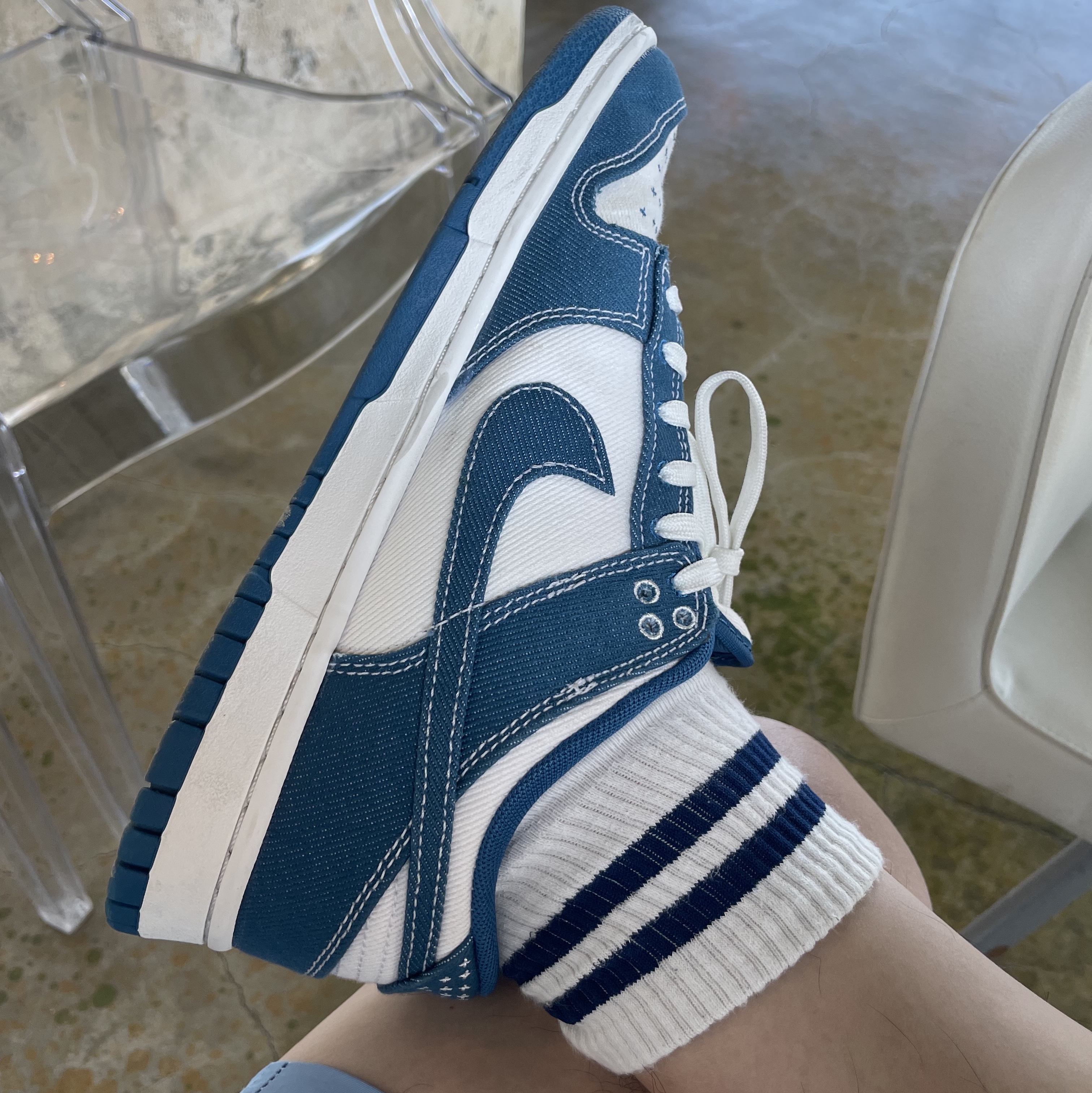 Nike Dunk Low Retro SE Industrial Blue 착용 스타일 - 1