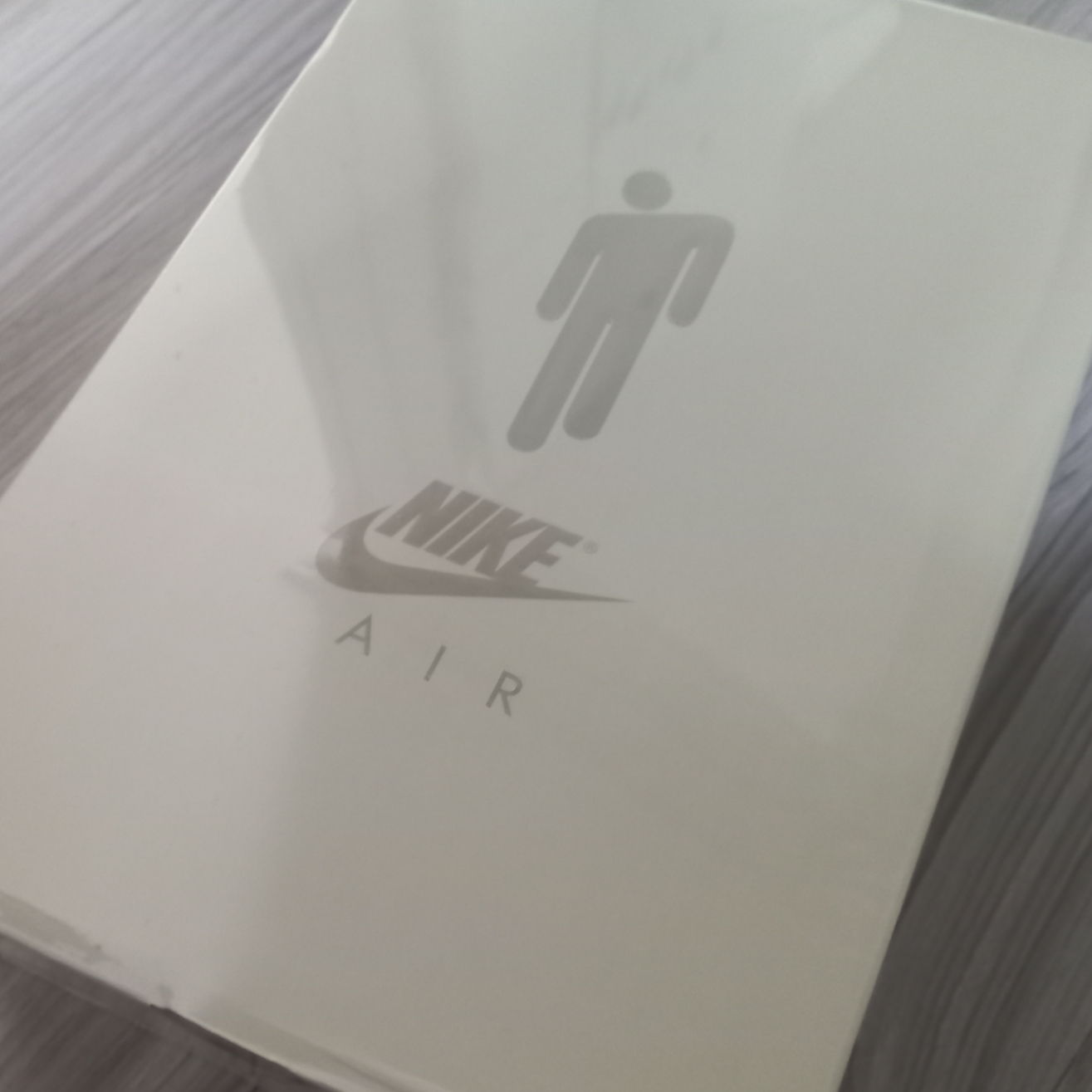Nike x Billie Eilish Air Force 1 High '07 SP Sequoia 착용 스타일 - 3