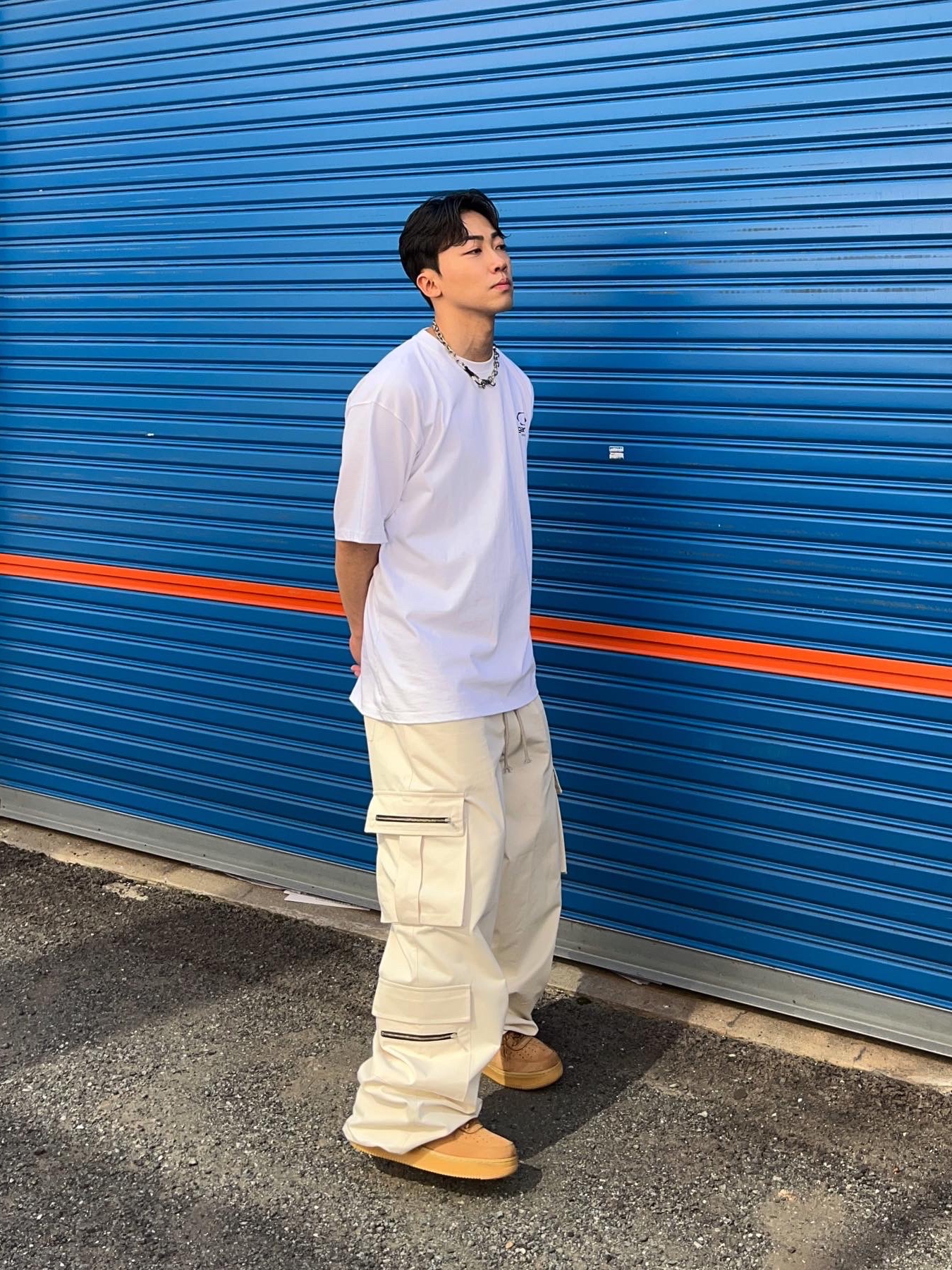 Our Legacy Ladon Brass Keychain Matte Nickel, Nike Air Force 1 Mid '07 WB Flax 착용 스타일