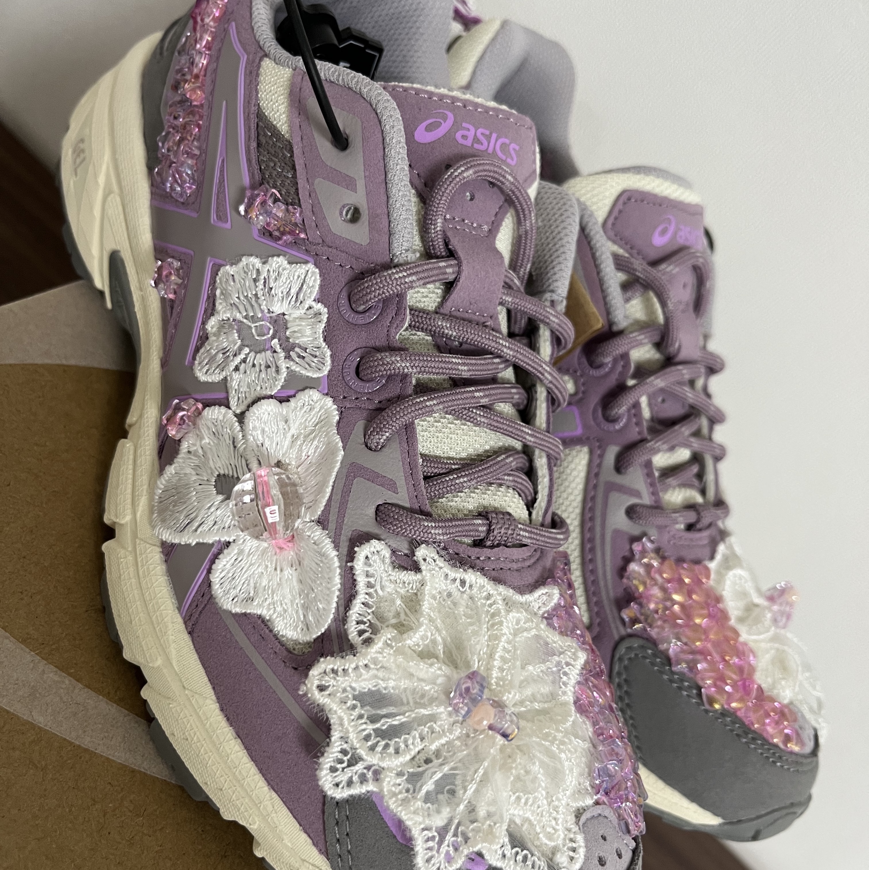 (W) Asics Gel-Venture 6 SPS Birch Haze 착용 스타일 - 4