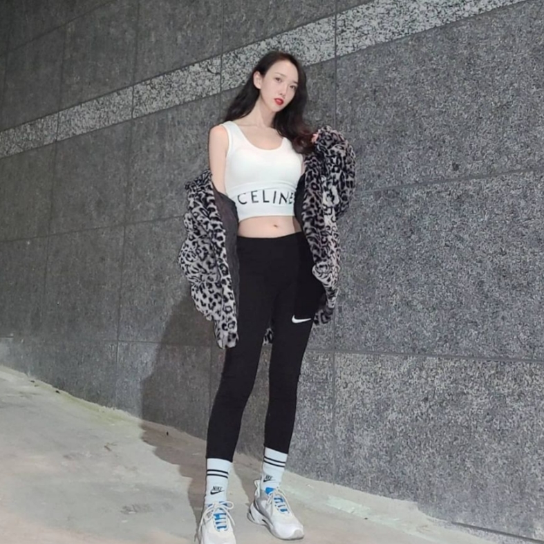 Puma Thunder Spectra Whisper White 착용 스타일
