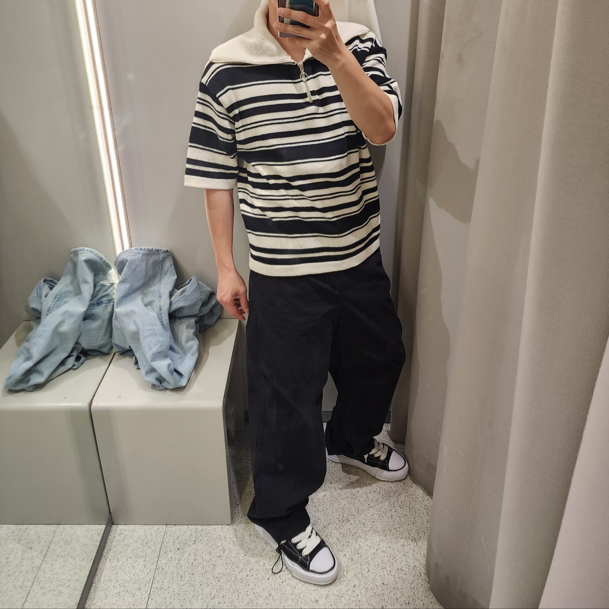Maison Mihara Yasuhiro Peterson OG Sole Canvas Low Sneakers Black 착용 스타일 - 2
