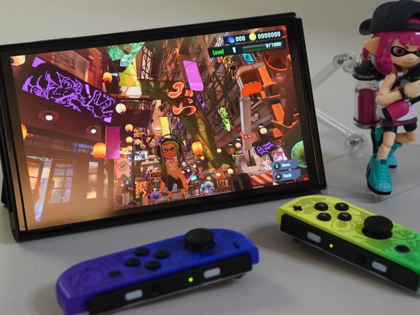 Nintendo Switch OLED Splatoon 3 Edition (Korean Ver.) 착용 스타일