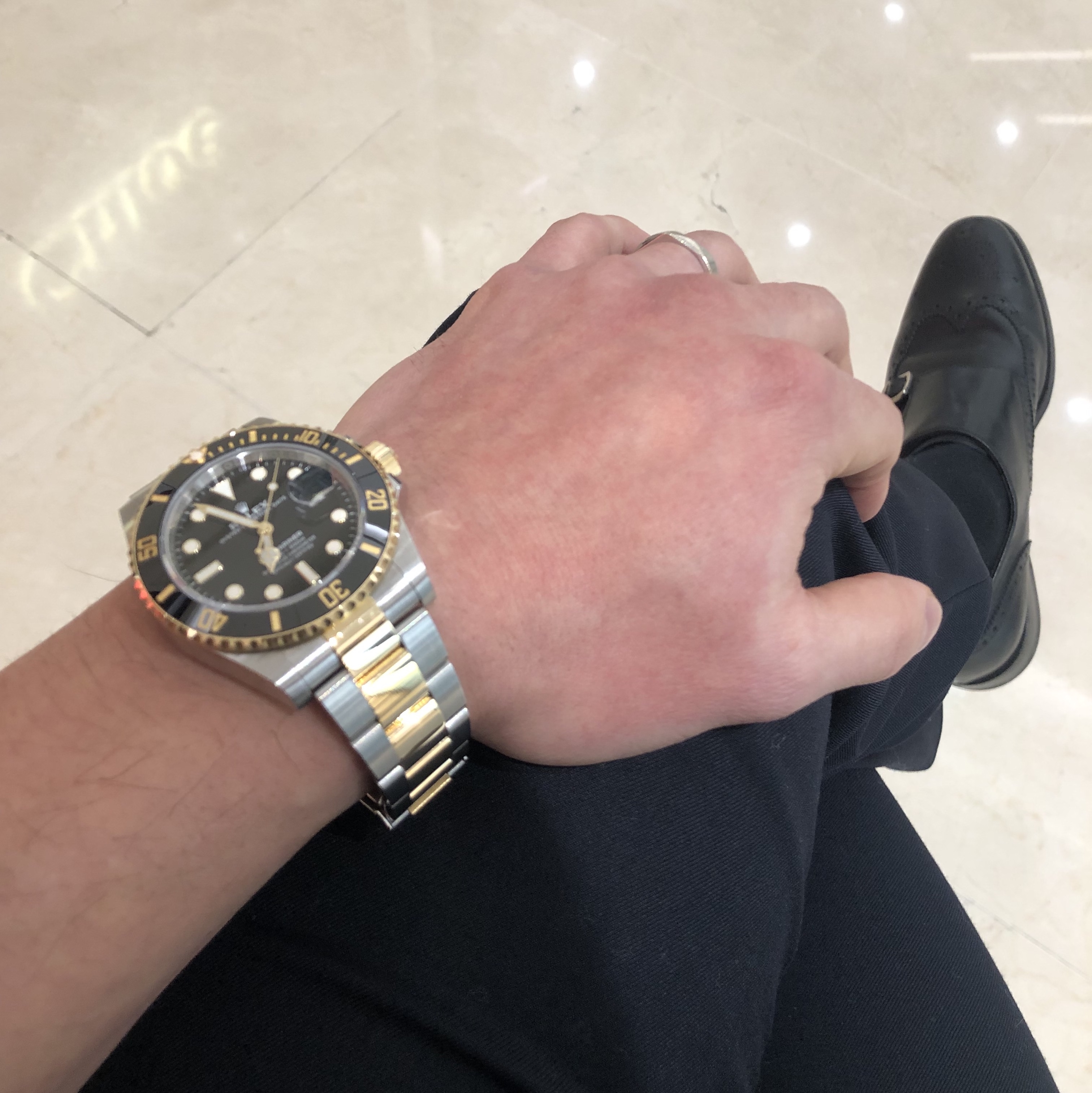 Rolex Submariner Date 41mm 126613LN Black Oyster 착용 스타일