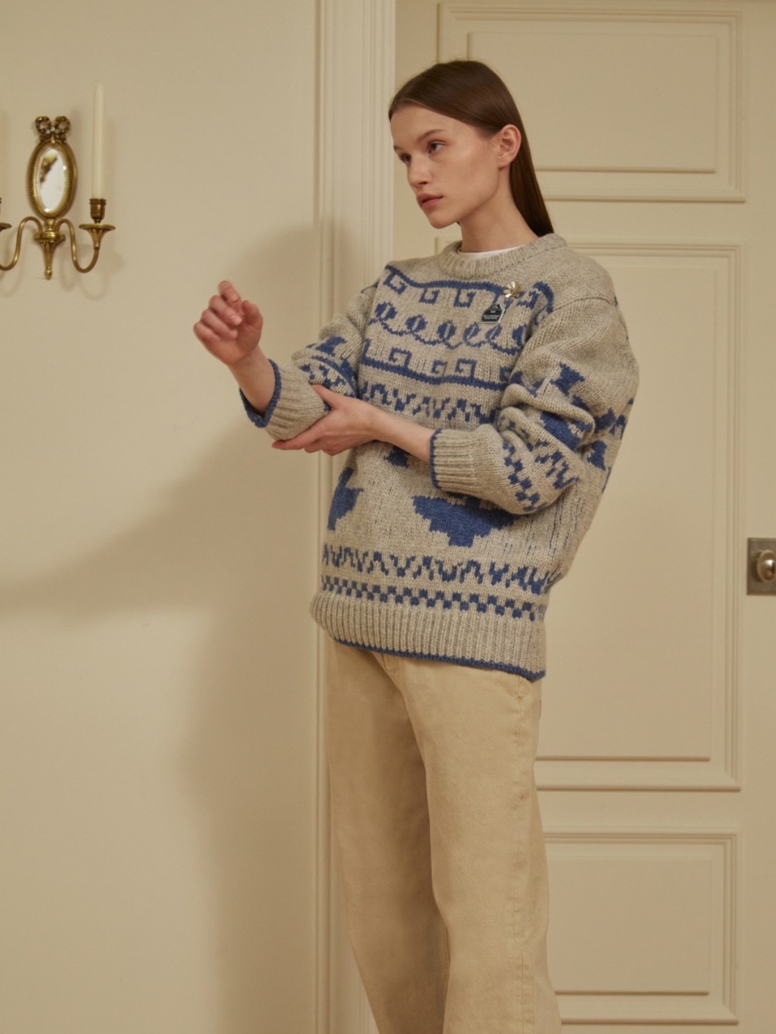 [KREAM 단독] STU Women Nordic Jacquard Sweater Grey 착용 스타일