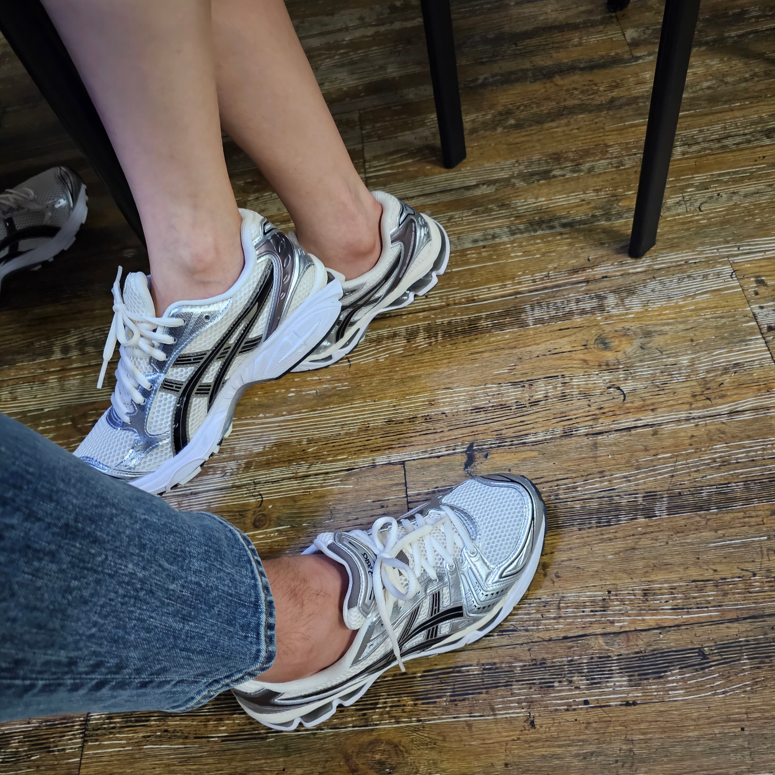 Asics Gel-Kayano 14 Cream Black 착용 스타일 - 1