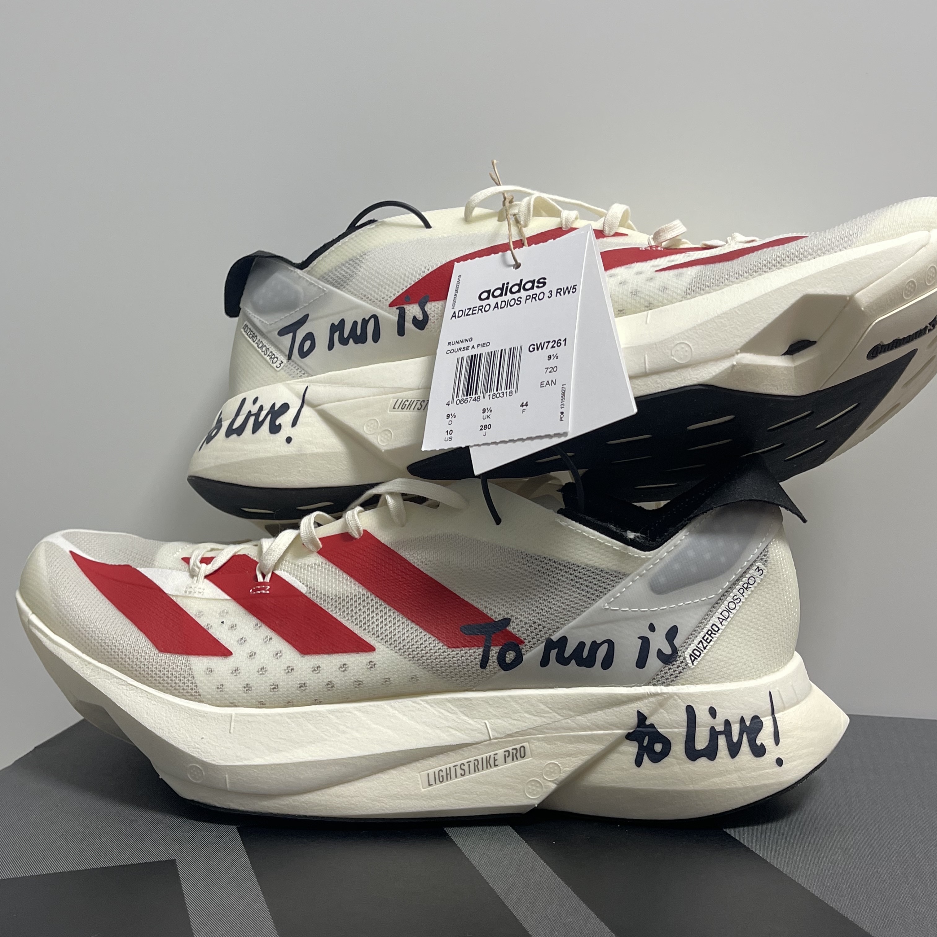 Adidas Adizero Adios Pro 3 Off White Better Scarlet 착용 스타일 - 2