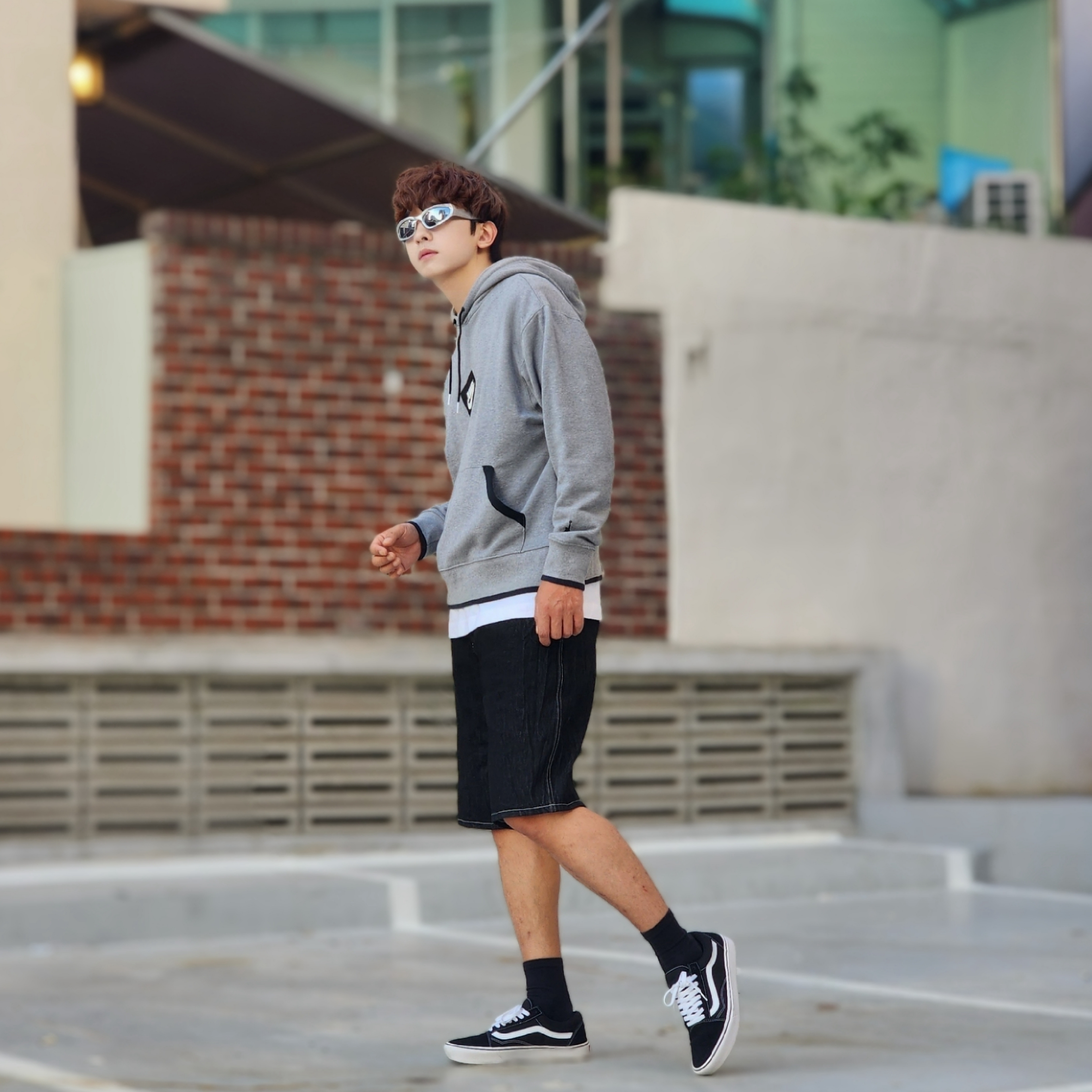 Vans ComfyCush Old Skool Black True white 착용 스타일 - 3