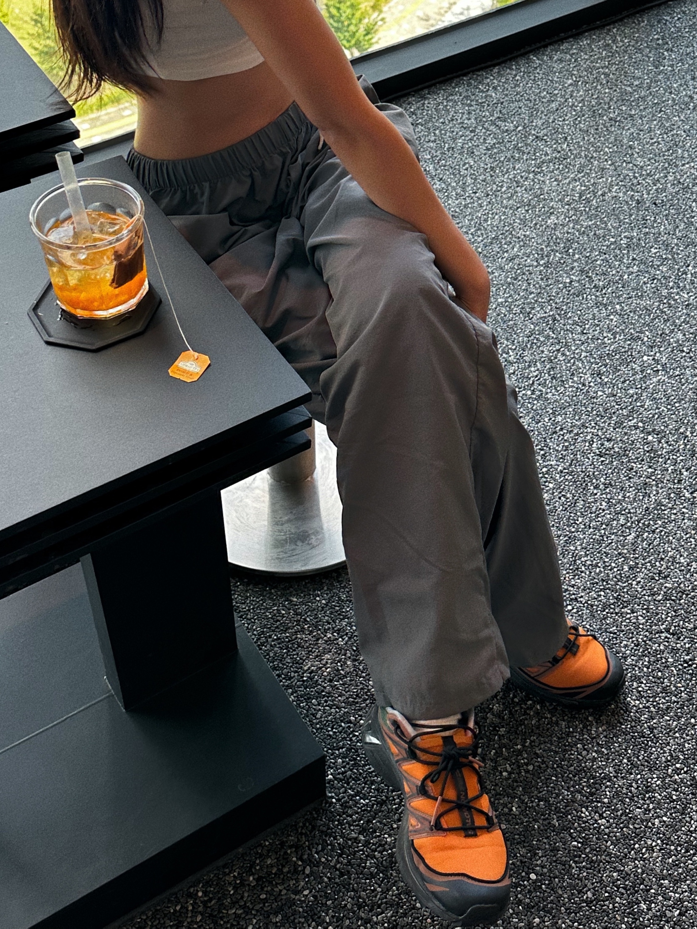 Salomon XT-6 Expanse 75th Anniversary Golden Oak Acorn 착용 스타일 - 1